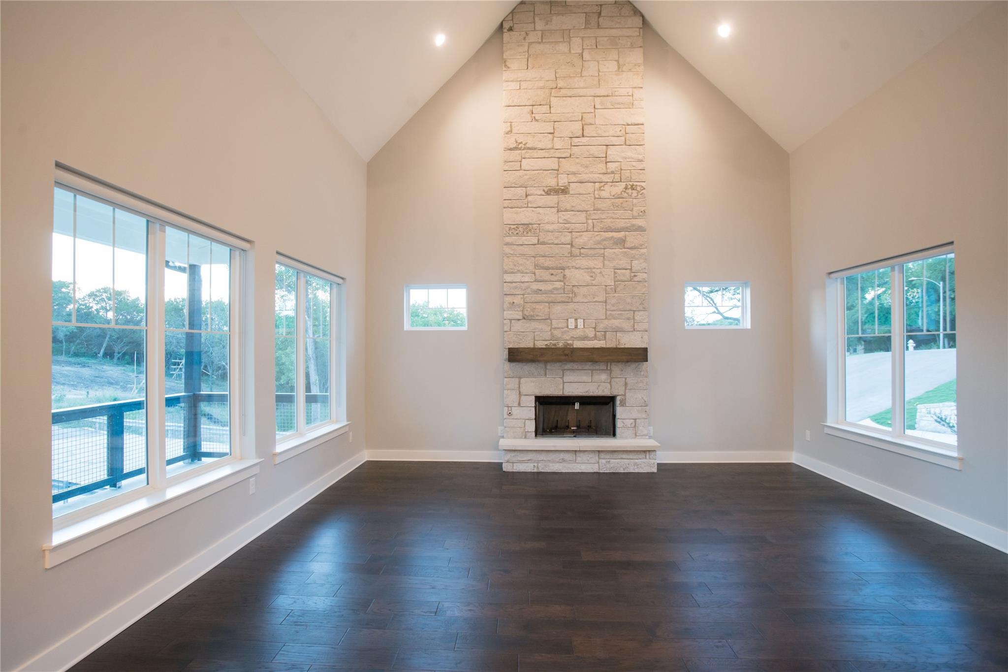 3018 Sunridge Dr # 9, Austin, TX 78741