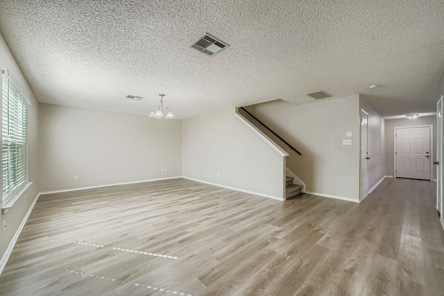 2100 Coachlamp Dr, Cedar Park, TX 78613