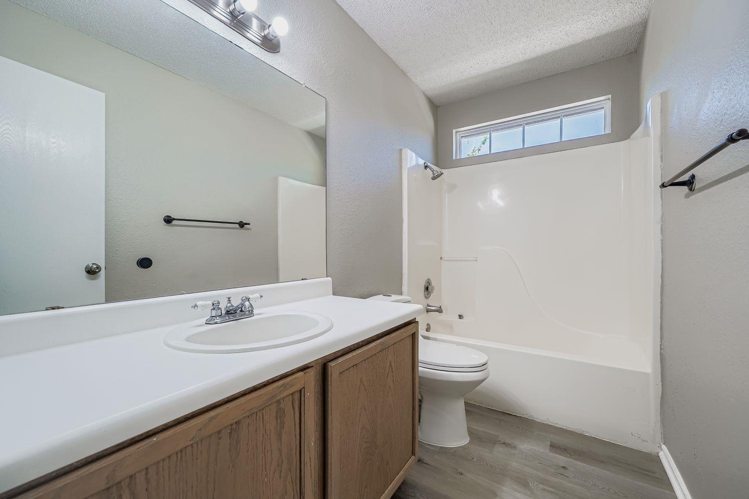 2100 Coachlamp Dr, Cedar Park, TX 78613