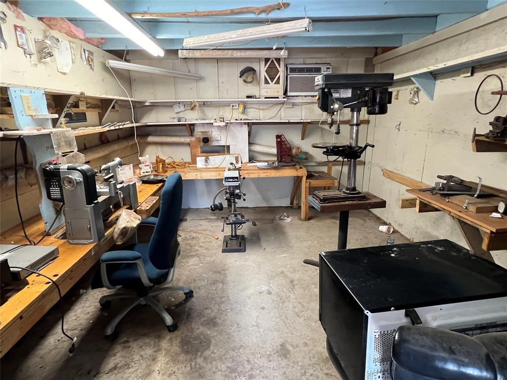 2009 Pyramid Dr # B, Austin, TX 78734