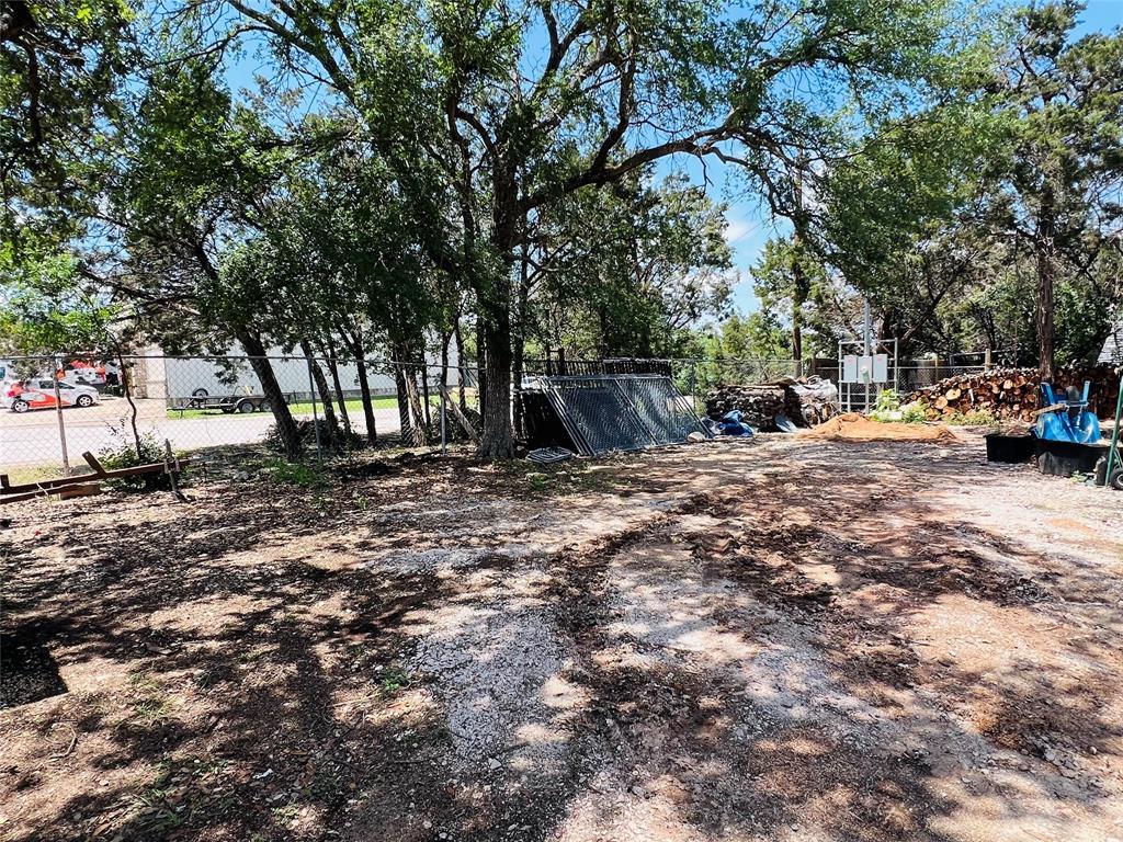 2009 Pyramid Dr # B, Austin, TX 78734