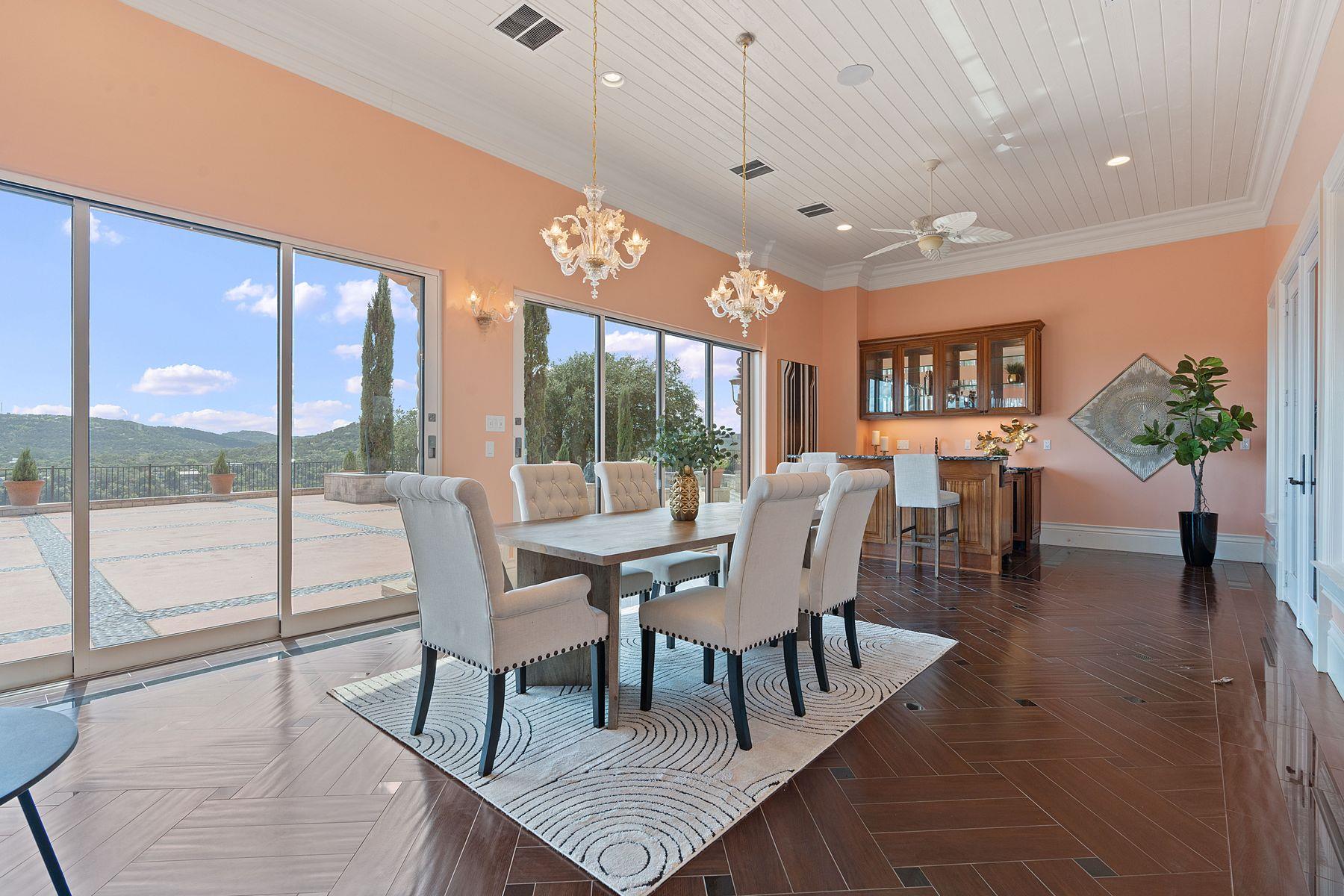 10601 Hill Dr, Leander, TX 78641