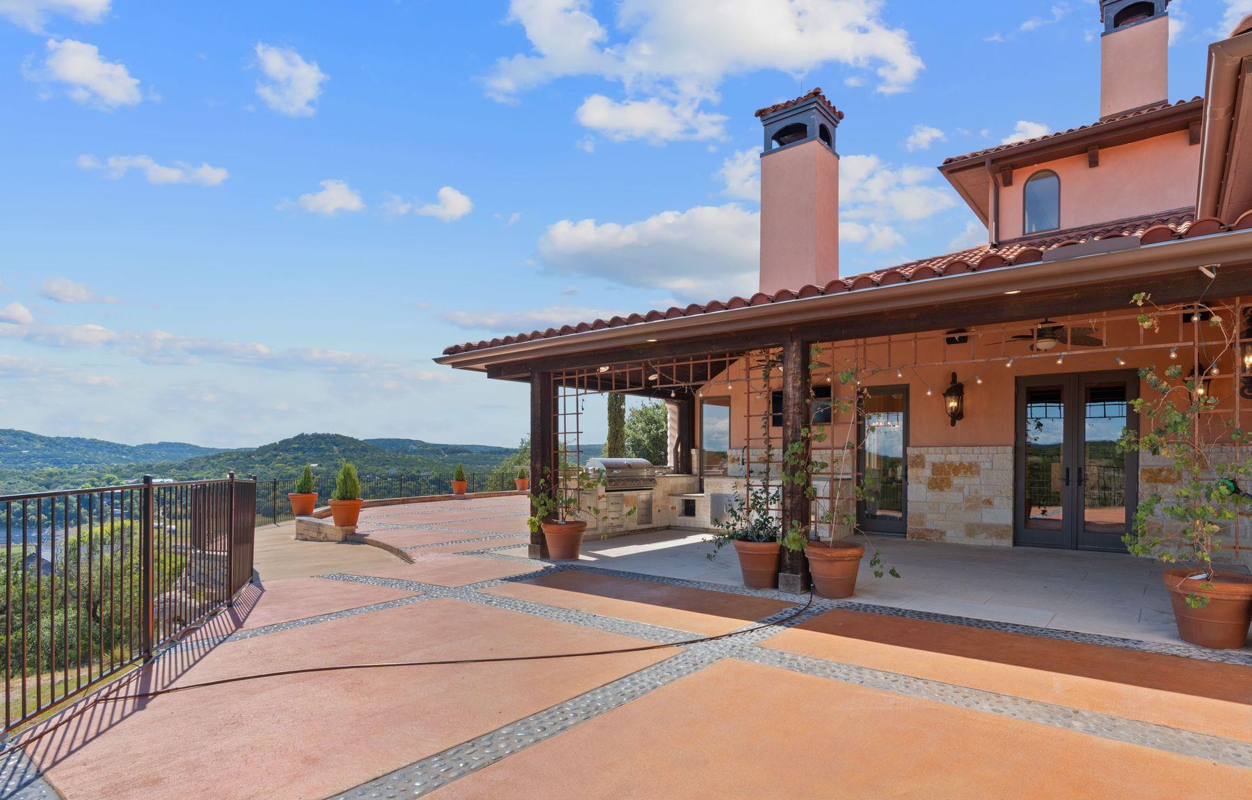 10601 Hill Dr, Leander, TX 78641