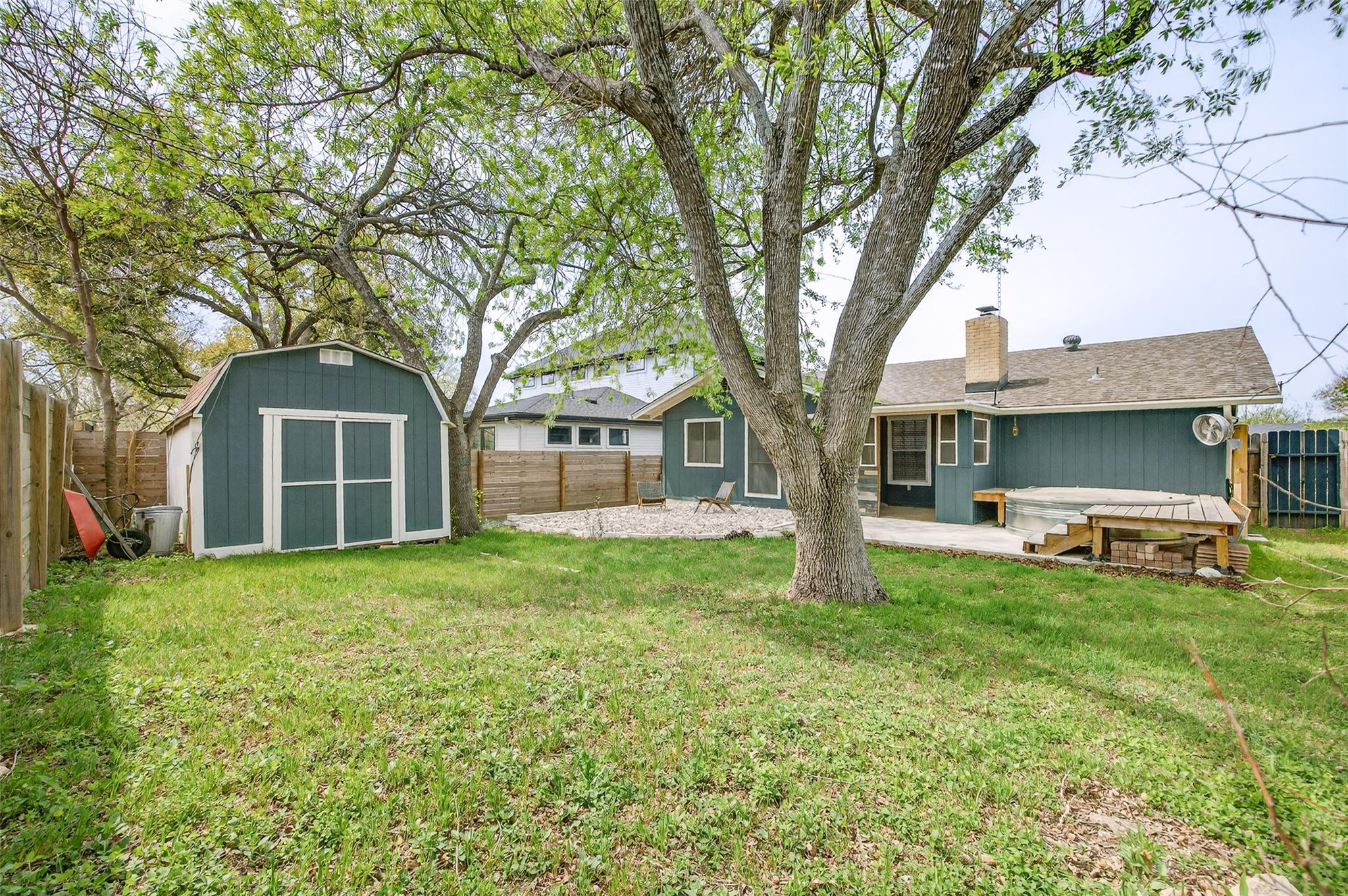 7025 Crosswood Dr, Austin, TX 78745