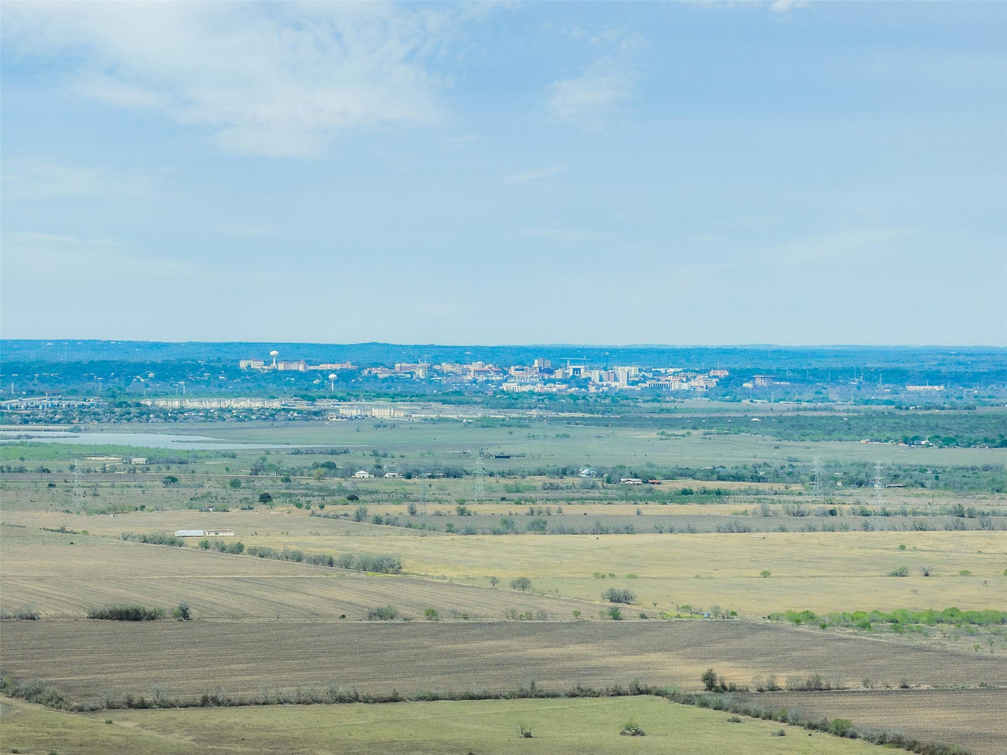 5340 Dreibrodt St, San Marcos, TX 78666