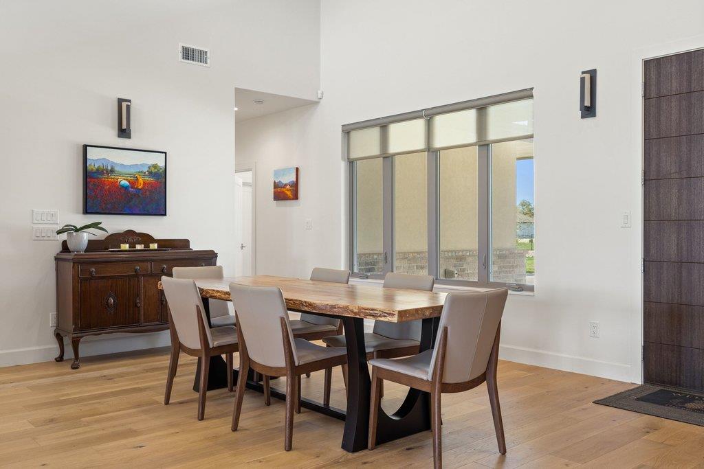 405 Spicewood Trails Dr, Spicewood, TX 78669