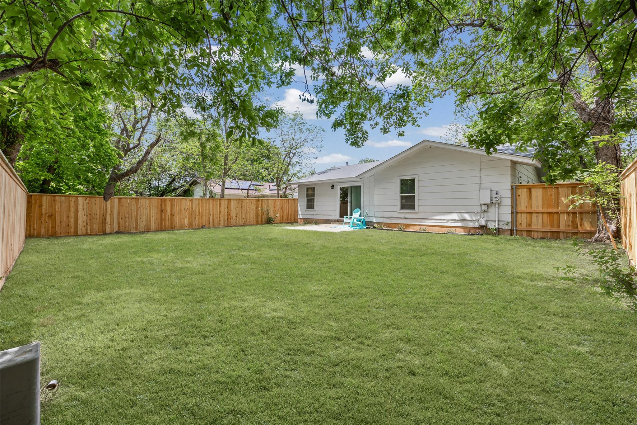5500 Stuart Cir, Austin, TX 78721