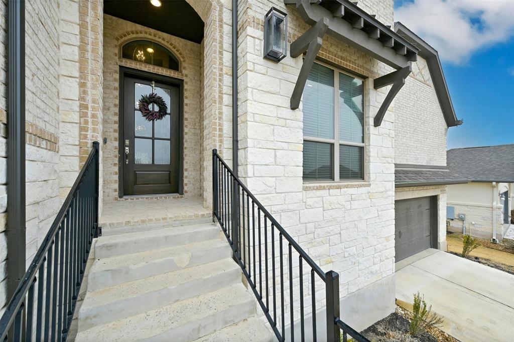 132 Santa Maria St, Georgetown, TX 78628