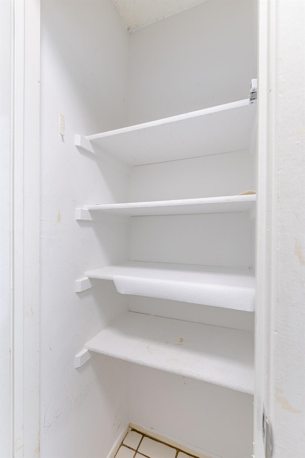 806 W 24th St # 210, Austin, TX 78705