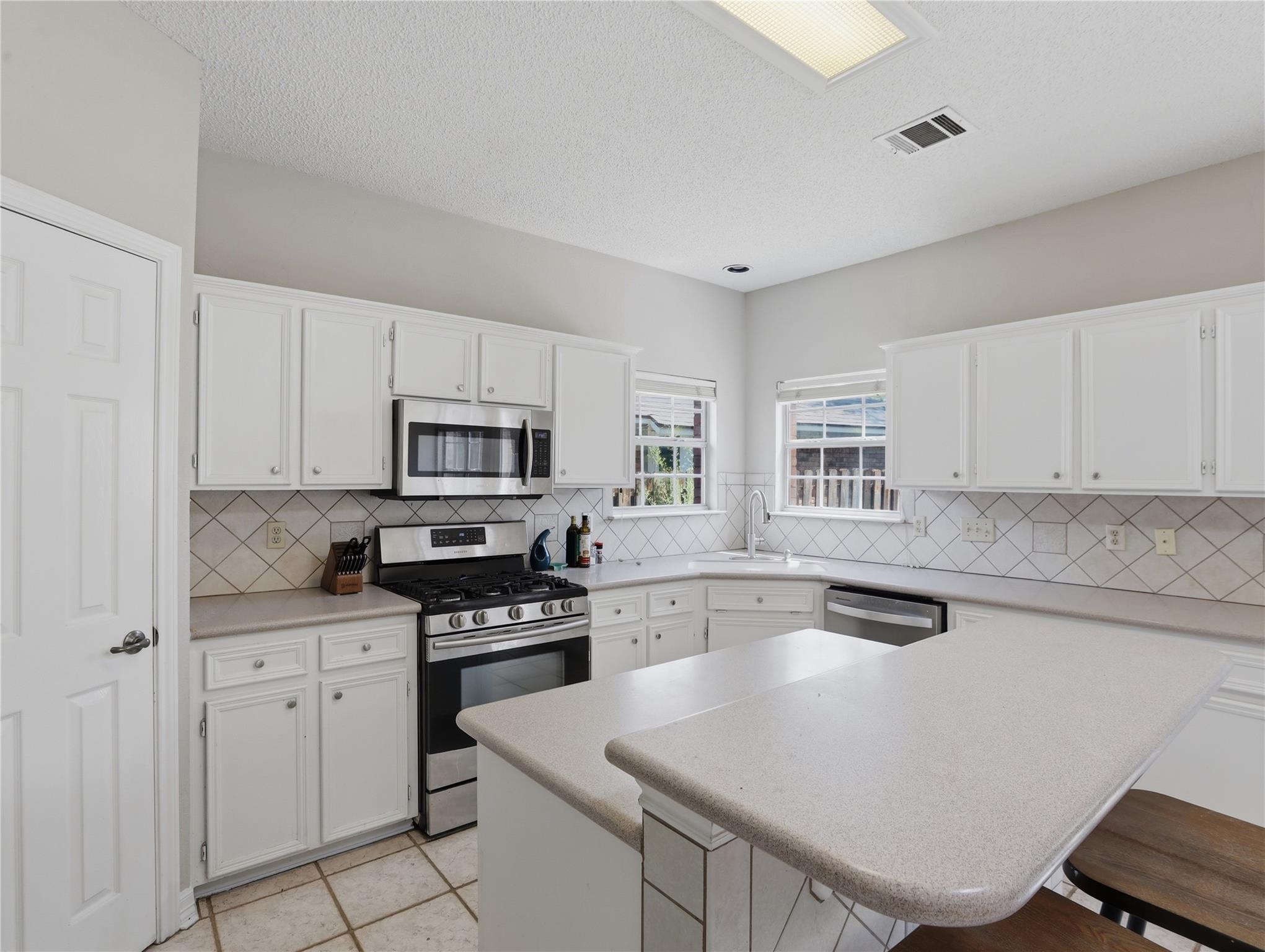 2501 Partridge Ct, Round Rock, TX 78681