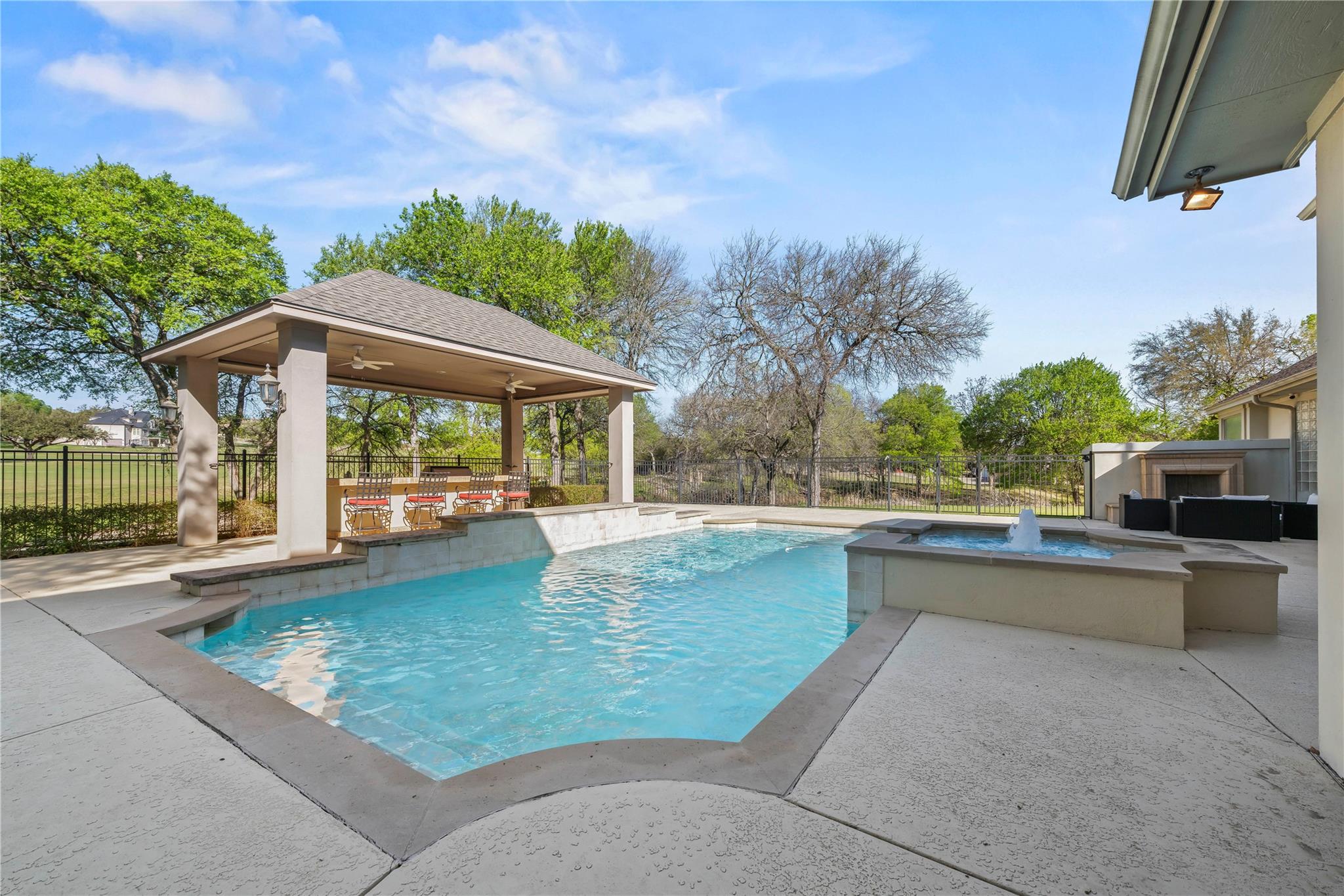 1317 Jack Nicklaus Cir, Salado, TX 76571