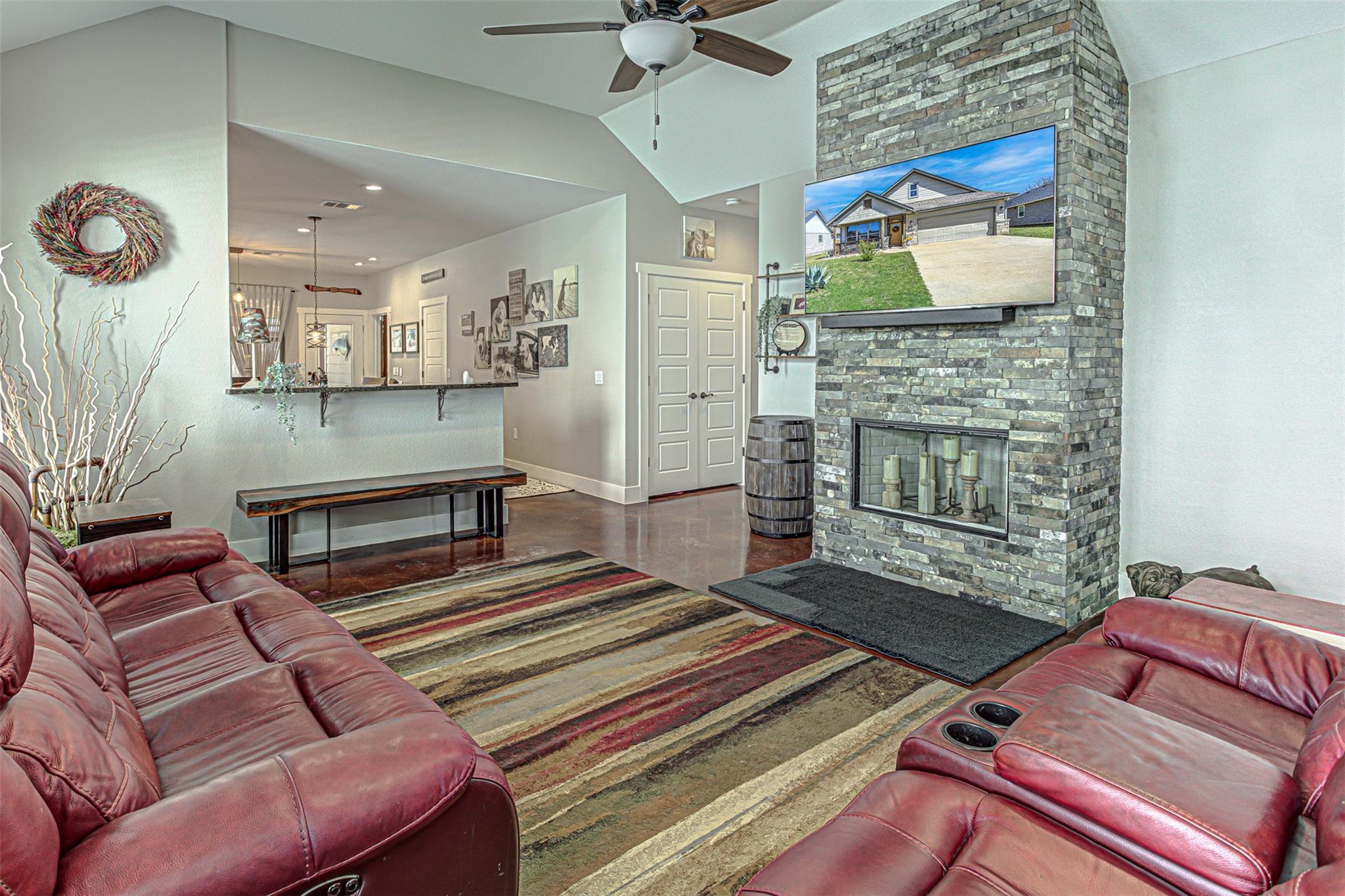 433 Dove Trl, Bertram, TX 78605