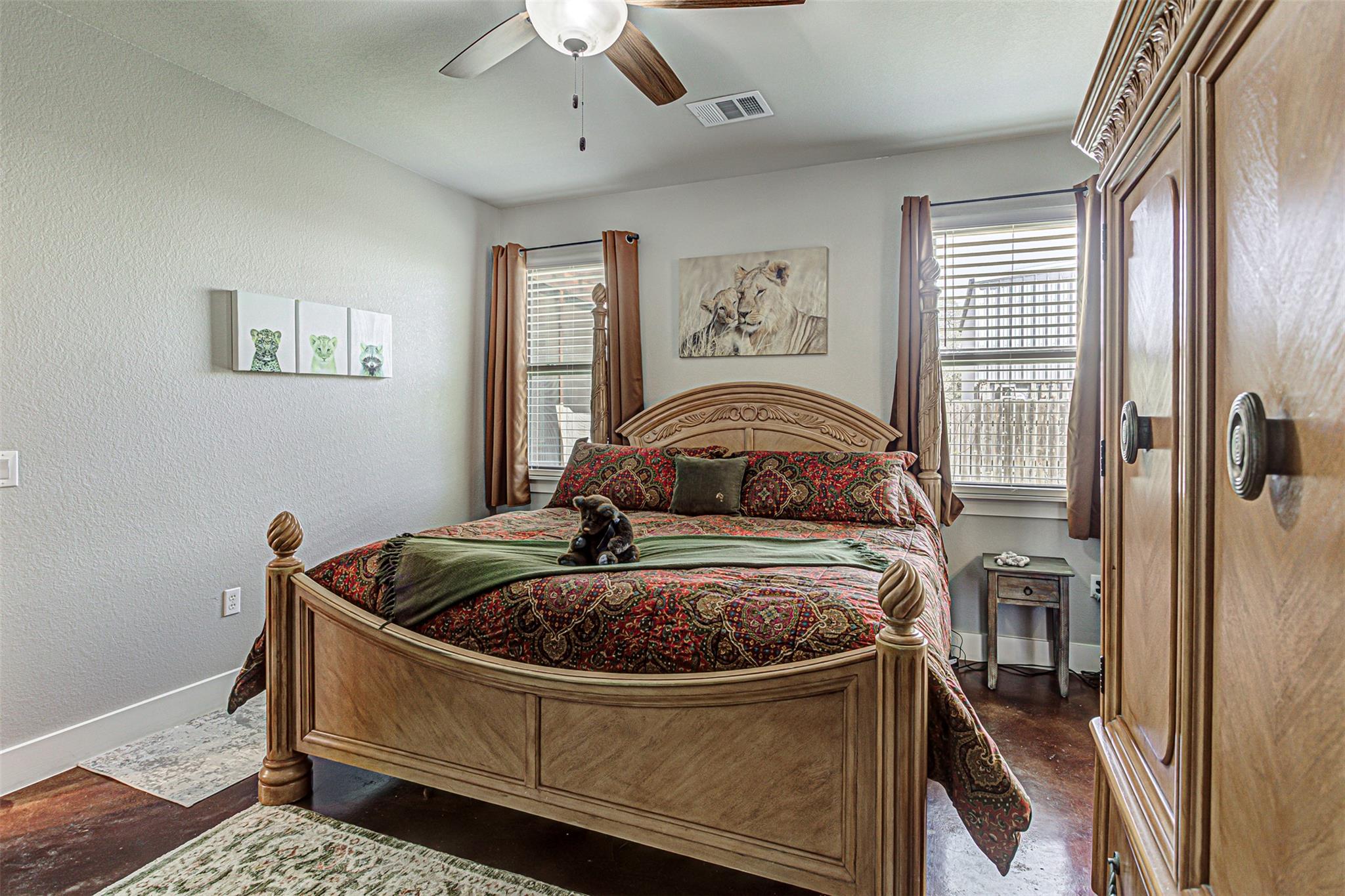 433 Dove Trl, Bertram, TX 78605