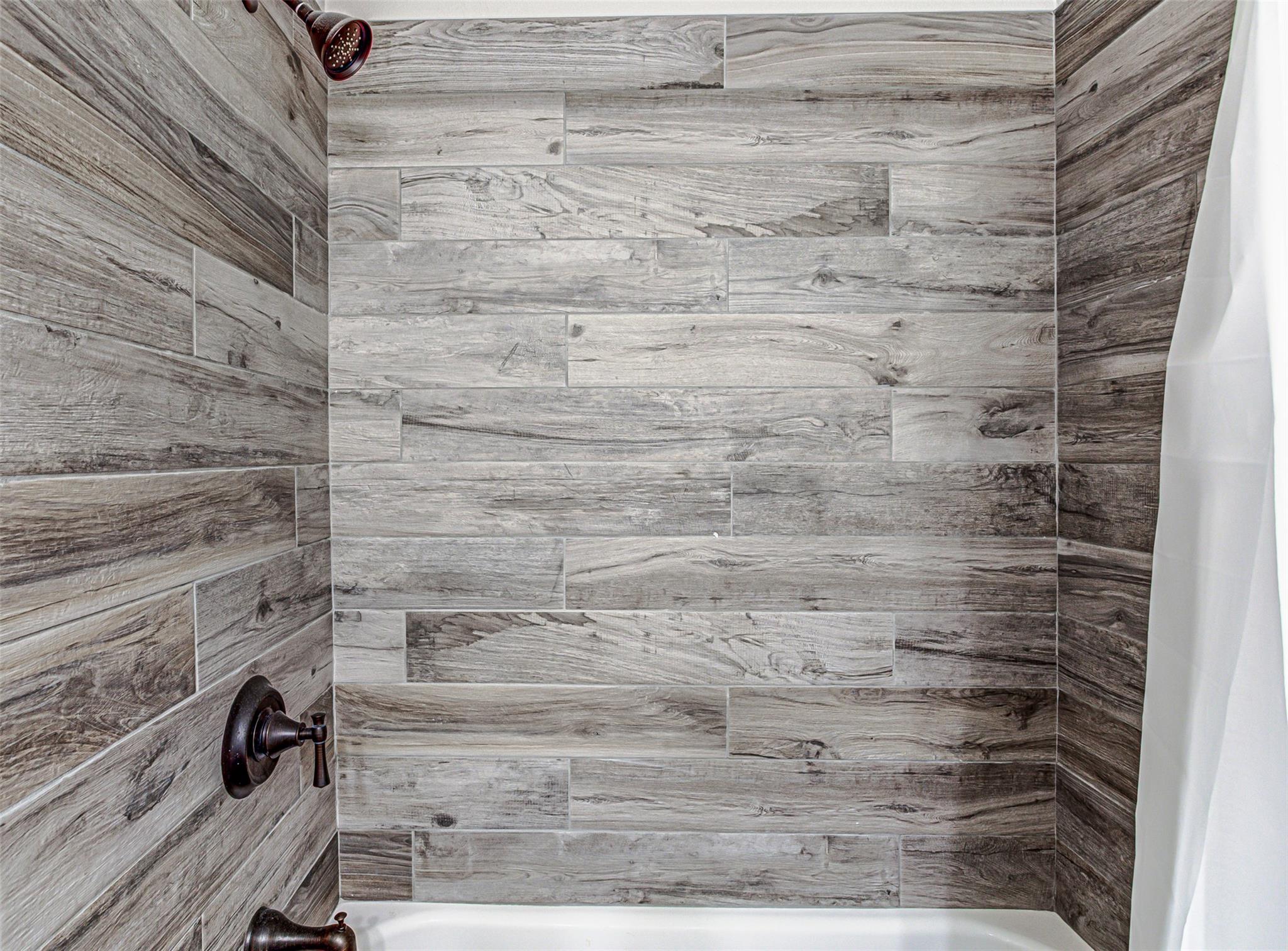 433 Dove Trl, Bertram, TX 78605