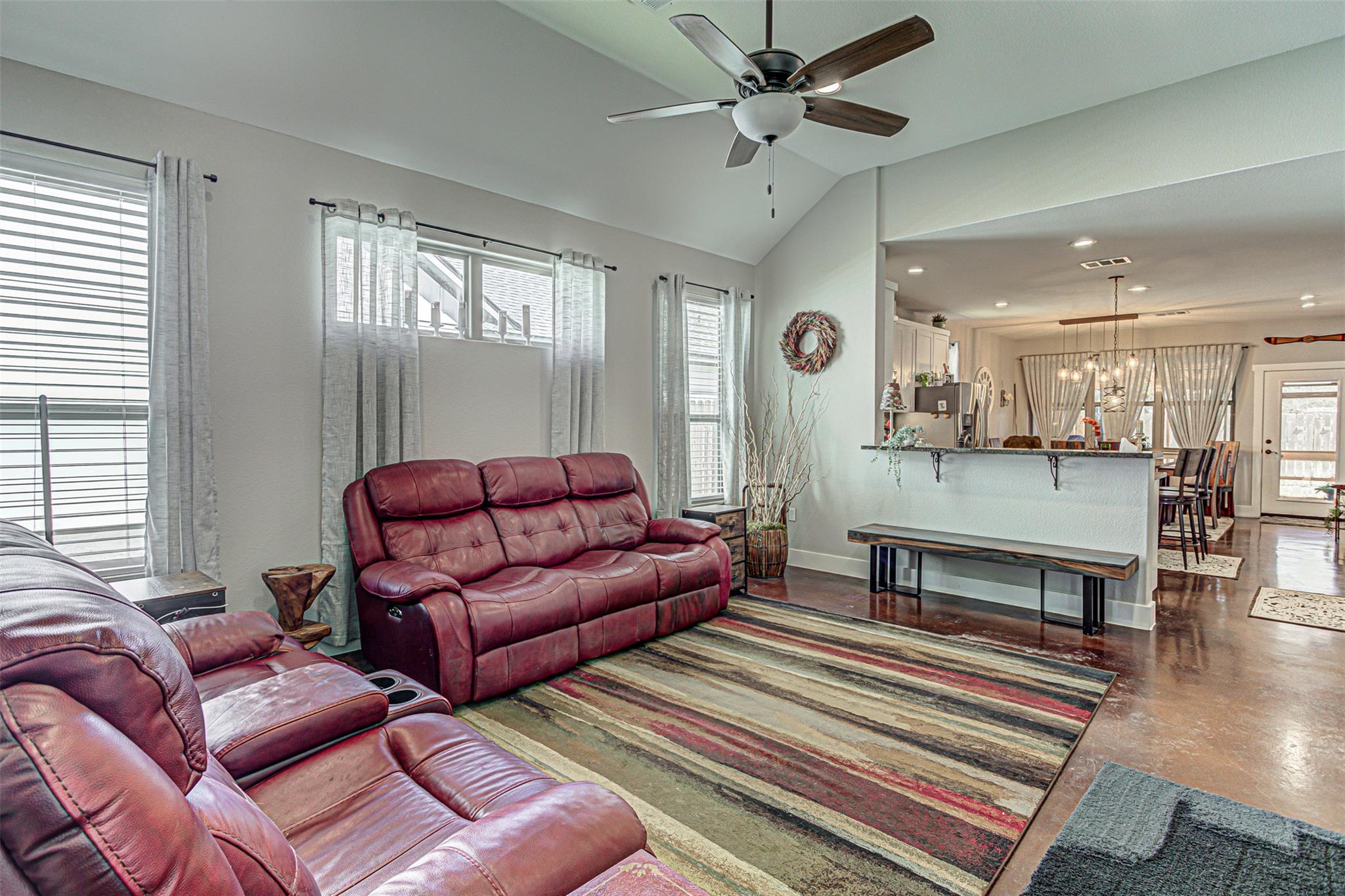 433 Dove Trl, Bertram, TX 78605