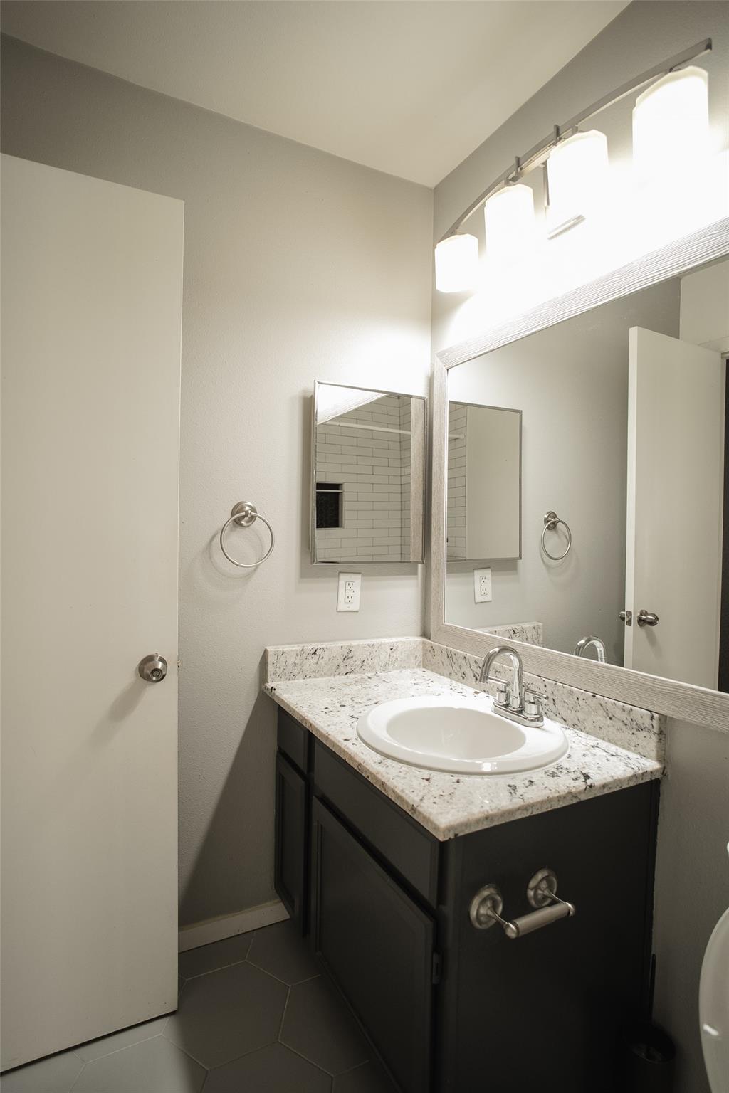 11901 Swearingen Dr # 38G, Austin, TX 78758