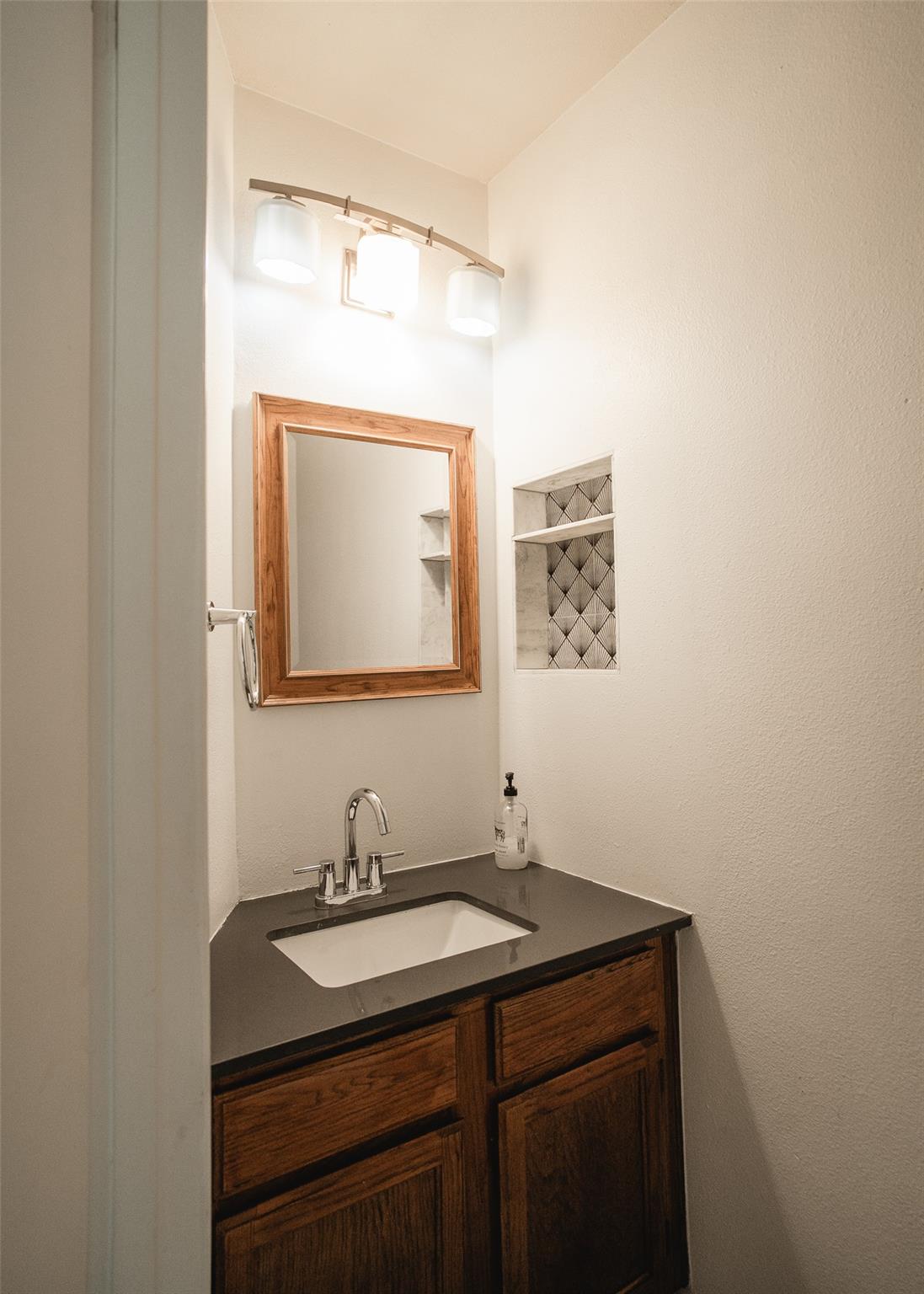 11901 Swearingen Dr # 38G, Austin, TX 78758