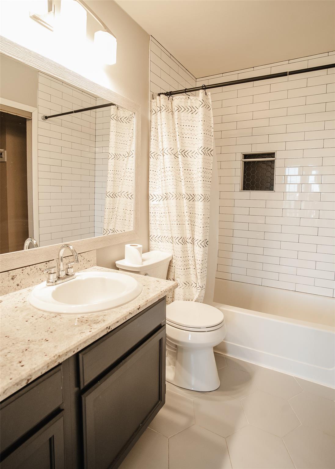 11901 Swearingen Dr # 38G, Austin, TX 78758