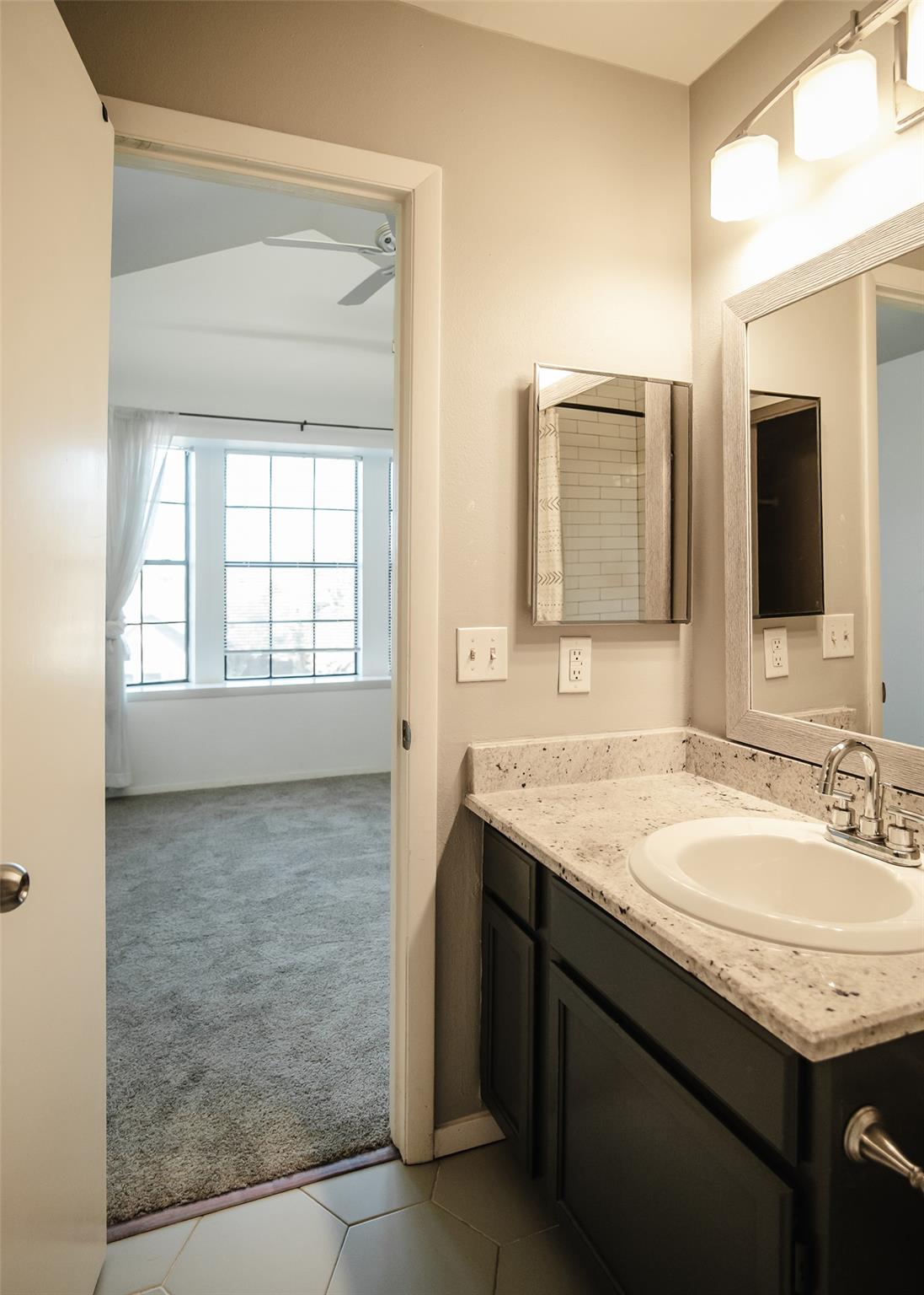 11901 Swearingen Dr # 38G, Austin, TX 78758