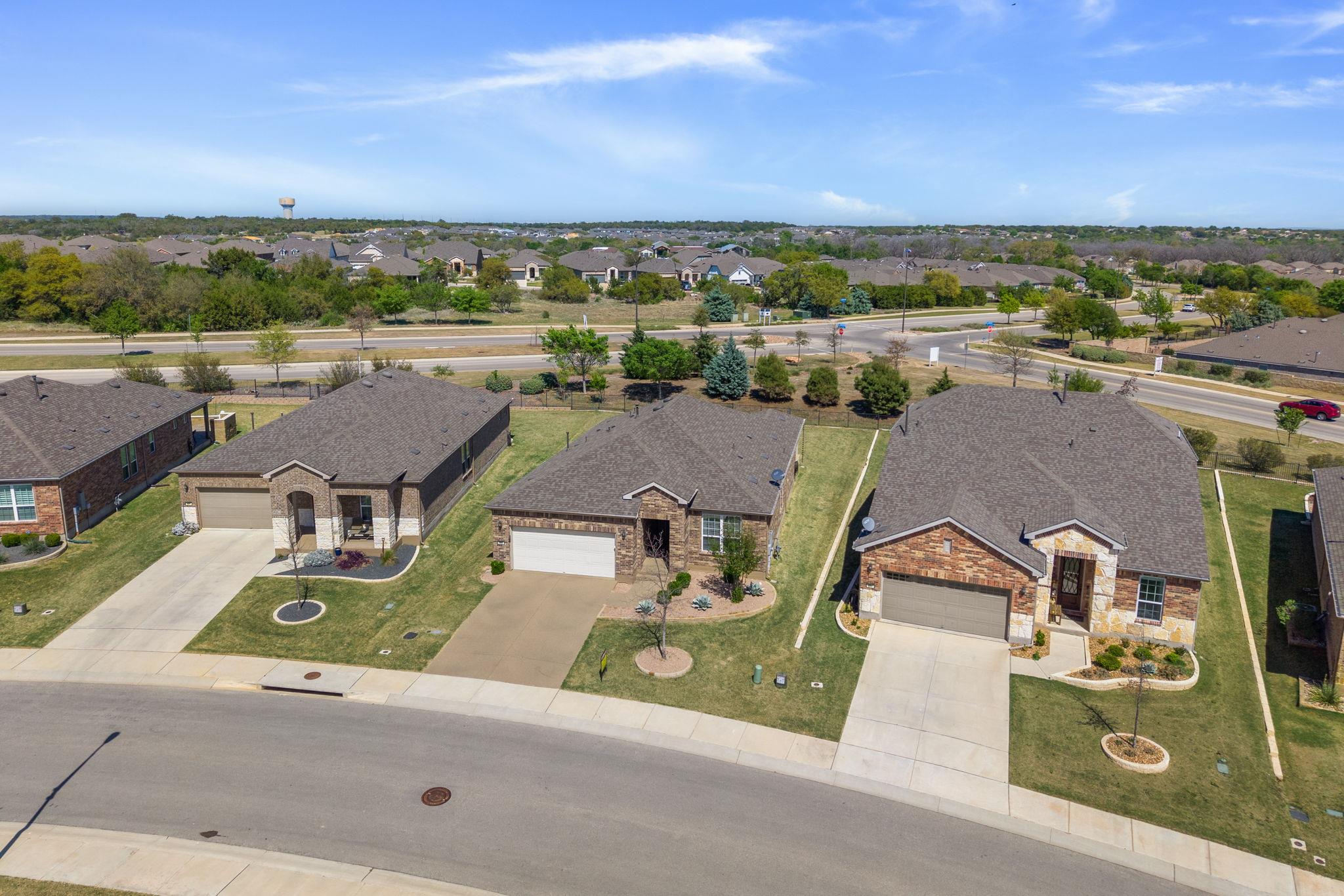 609 Wooden Rail Ln, Georgetown, TX 78633
