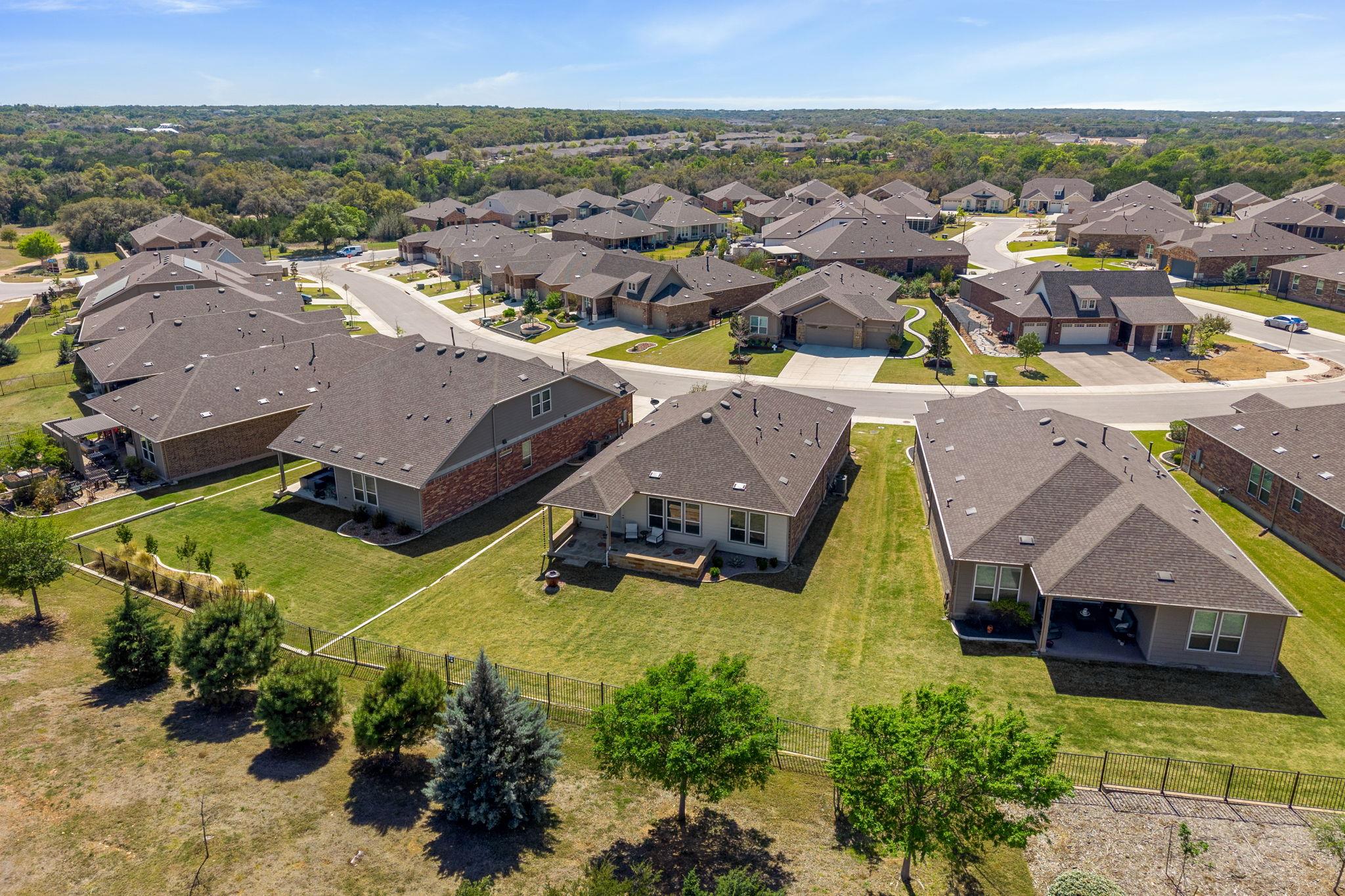 609 Wooden Rail Ln, Georgetown, TX 78633