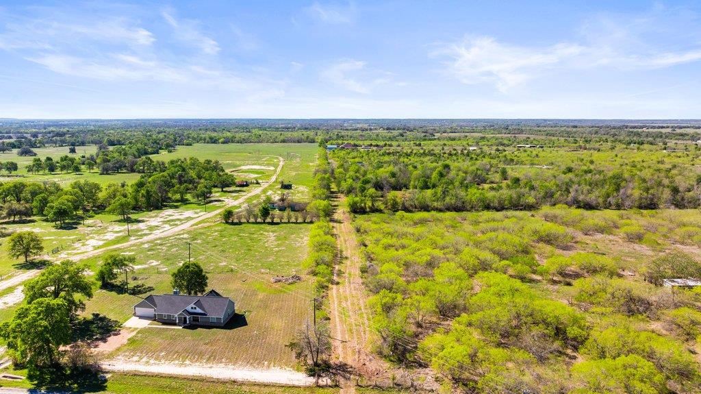 8530 FM 153, La Grange, TX 78945