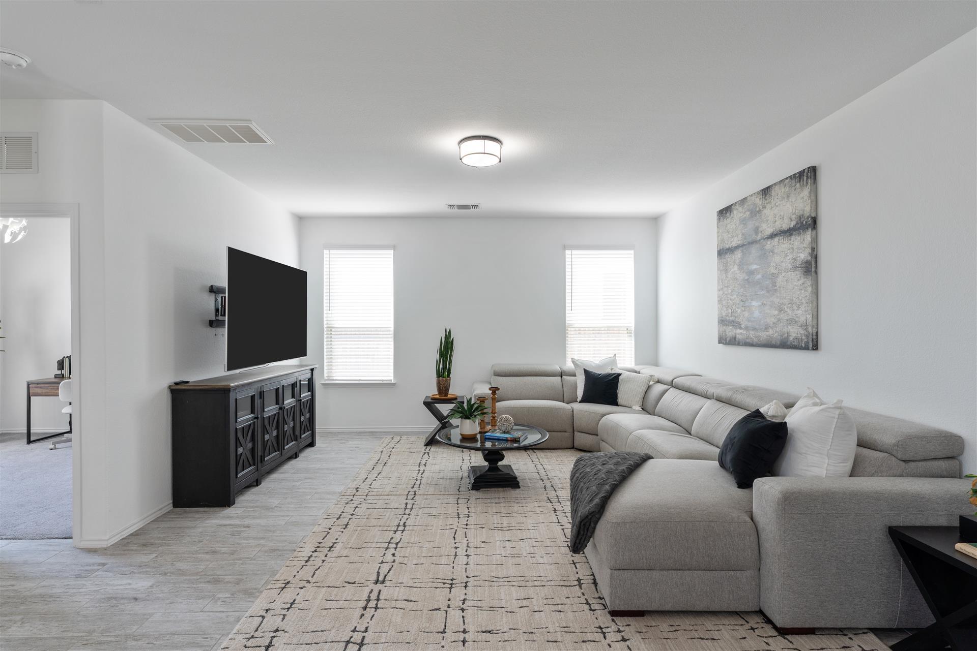 265 La Dera Dr, Liberty Hill, TX 78642