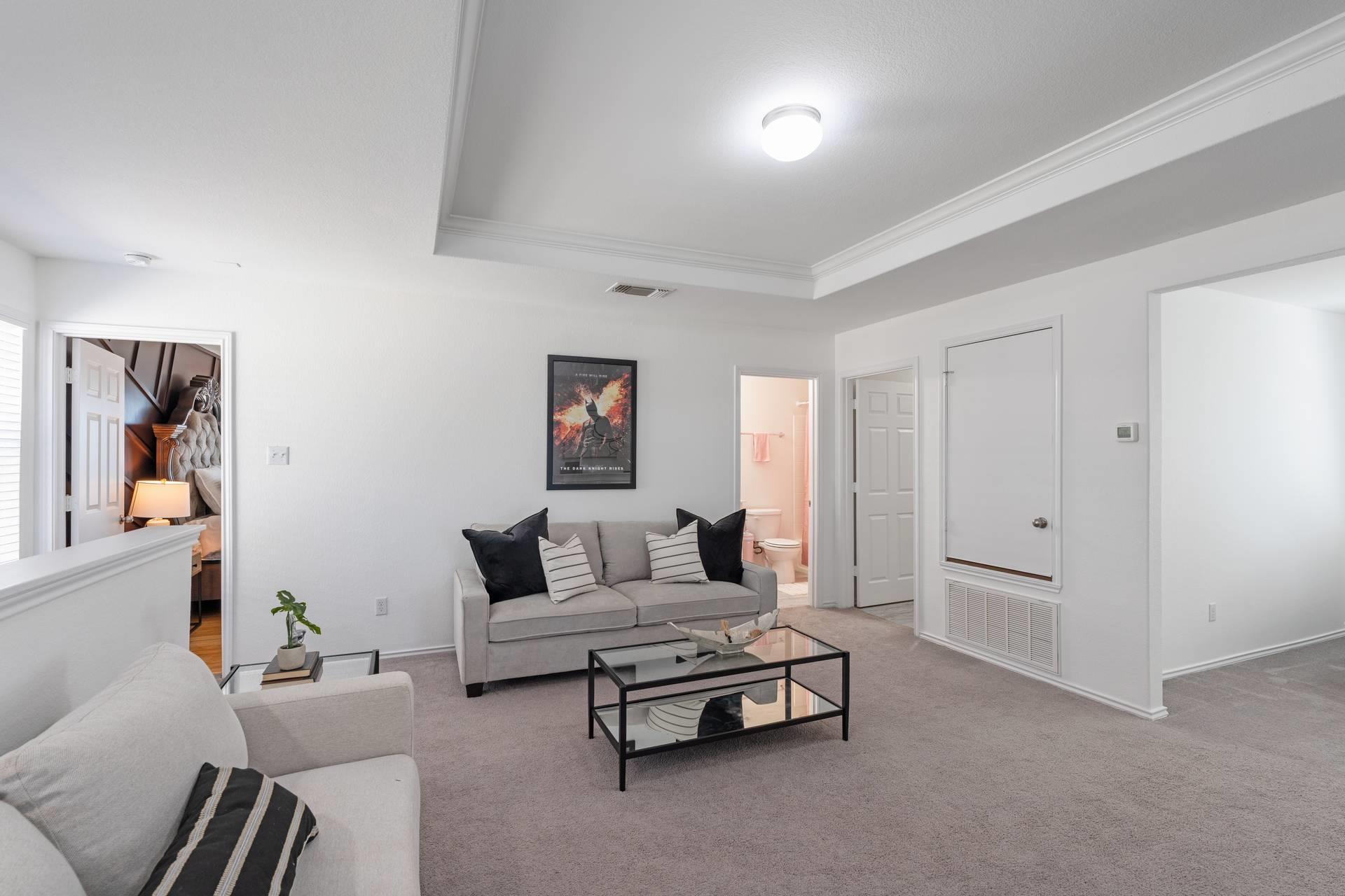 265 La Dera Dr, Liberty Hill, TX 78642