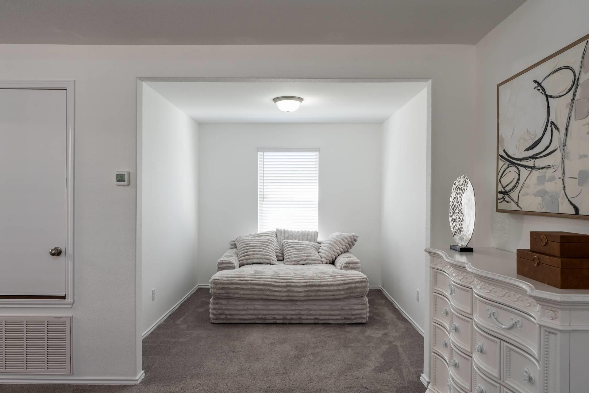 265 La Dera Dr, Liberty Hill, TX 78642