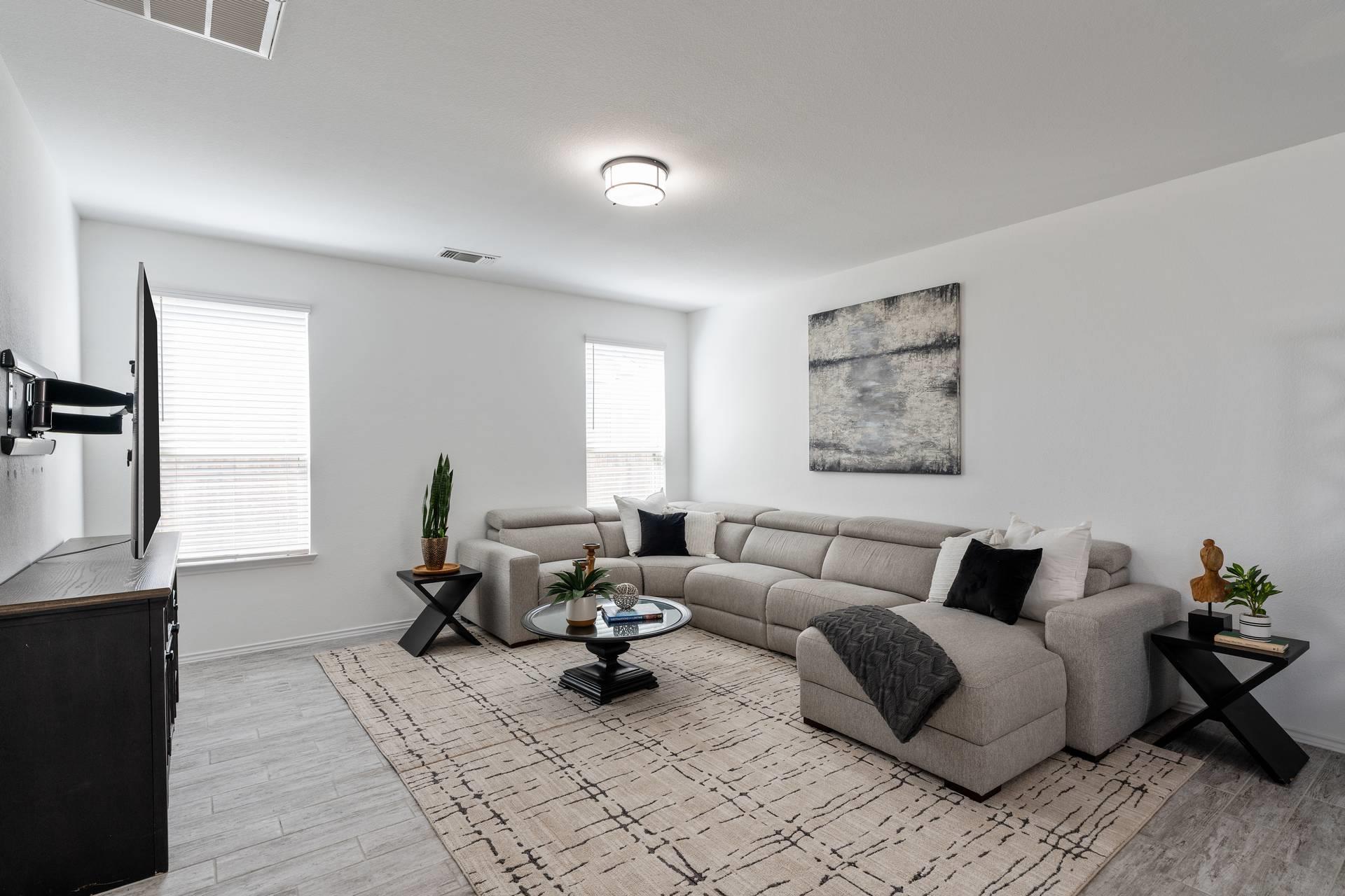 265 La Dera Dr, Liberty Hill, TX 78642