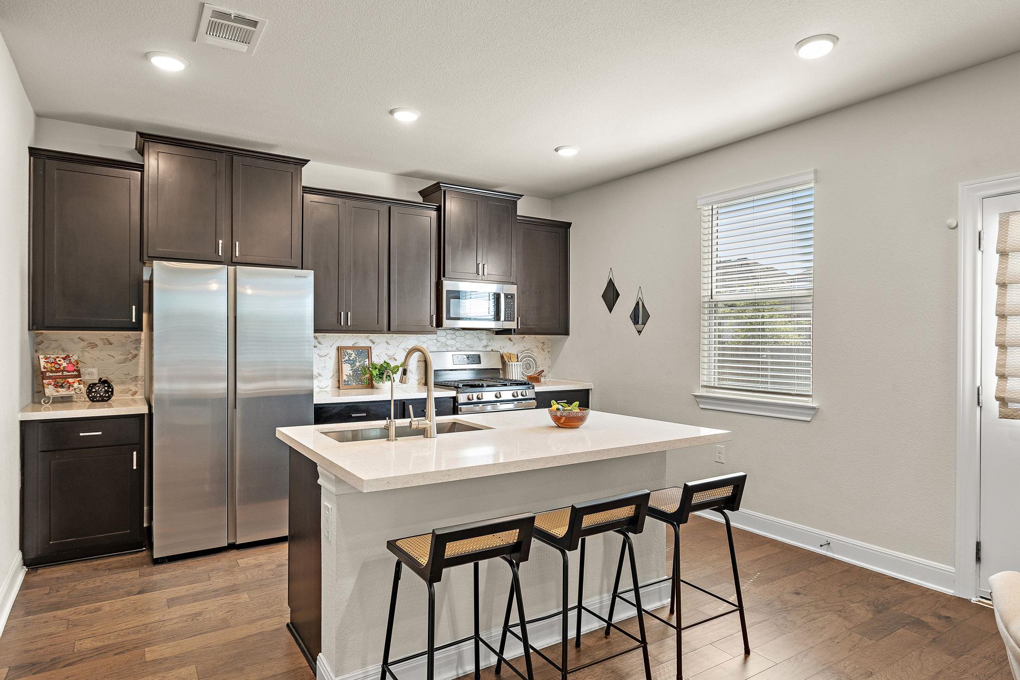 1909 Grand Leeanne Way, Pflugerville, TX 78660