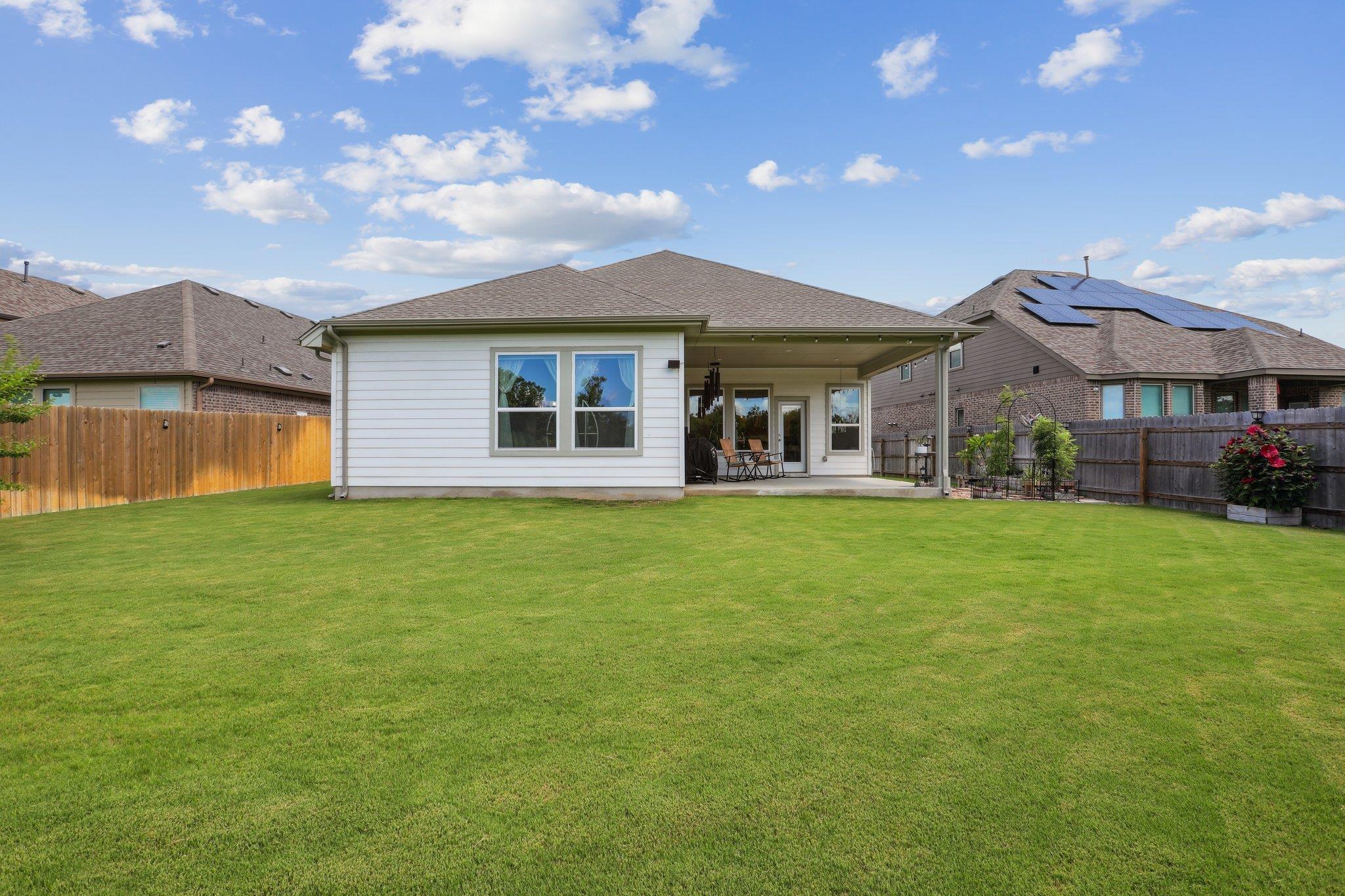 1102 Simmental Loop, Hutto, TX 78634