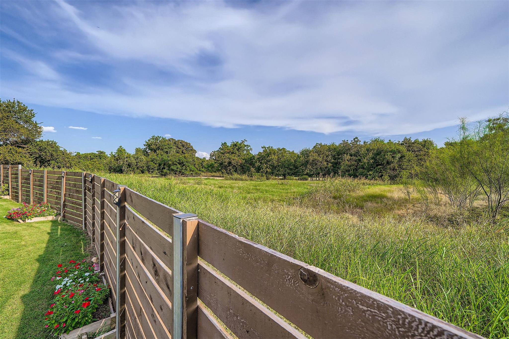 1102 Simmental Loop, Hutto, TX 78634