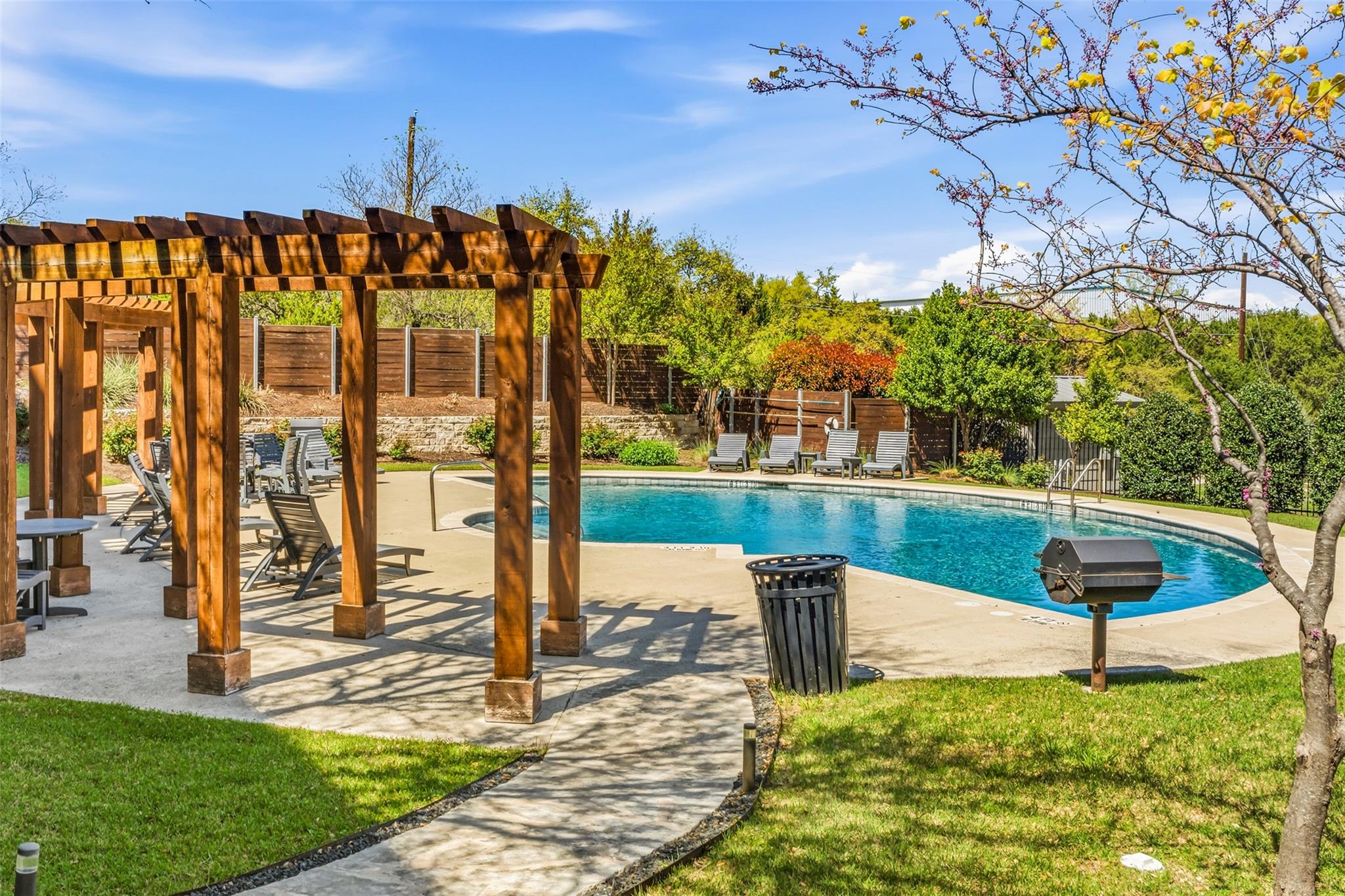 5921 Hi Line Rd # 2304, Austin, TX 78734