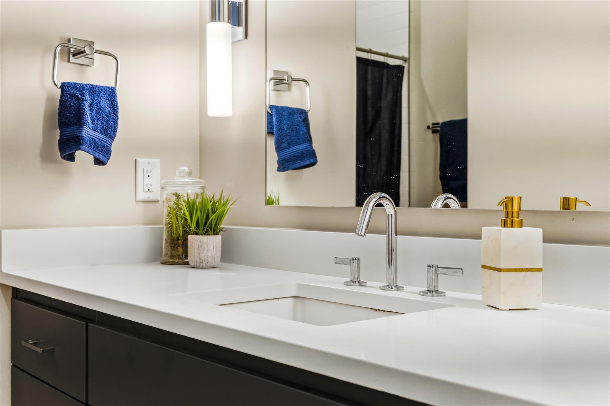 5921 Hi Line Rd # 2304, Austin, TX 78734