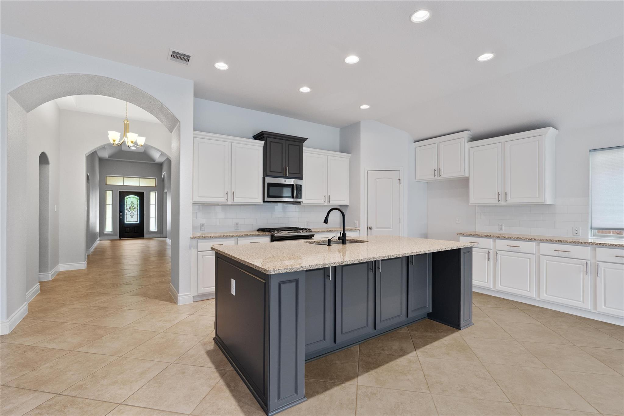 217 Serrano St, Georgetown, TX 78628