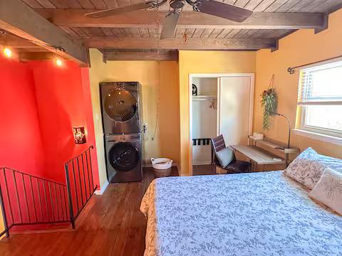 743 E Oltorf St # 201, Austin, TX 78704