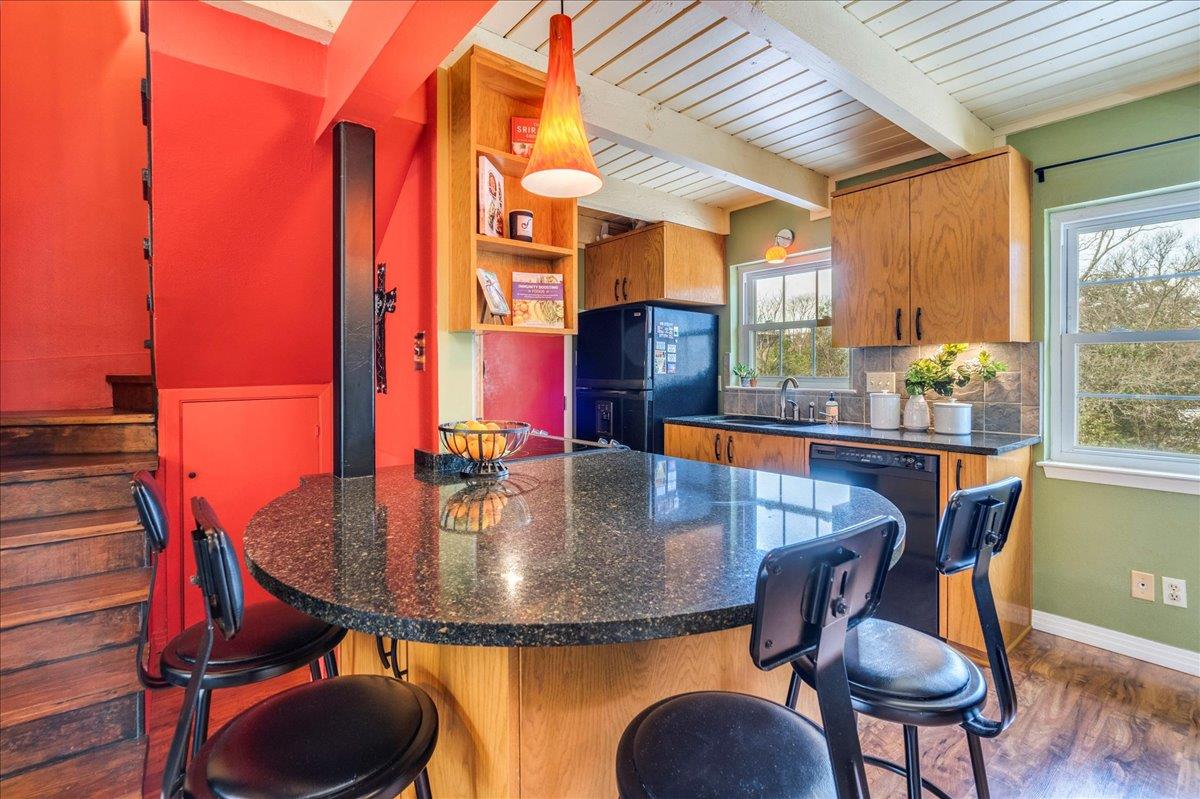 743 E Oltorf St # 201, Austin, TX 78704