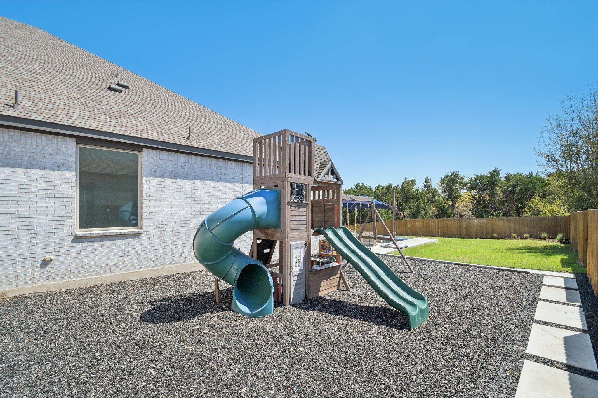 271 Egret Ln, Austin, TX 78737