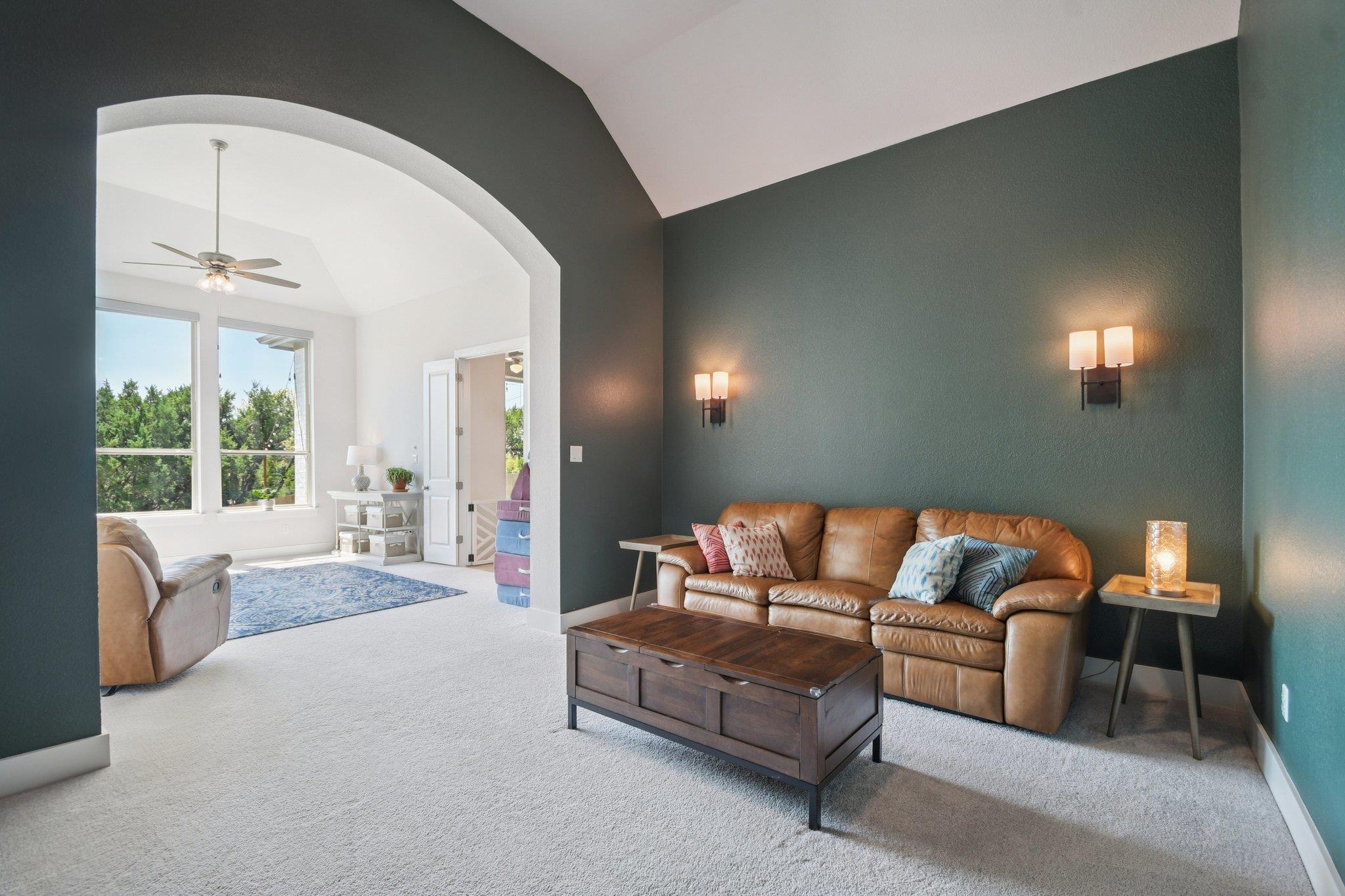 271 Egret Ln, Austin, TX 78737