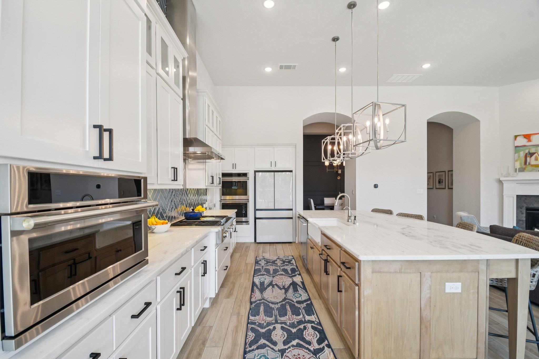 271 Egret Ln, Austin, TX 78737