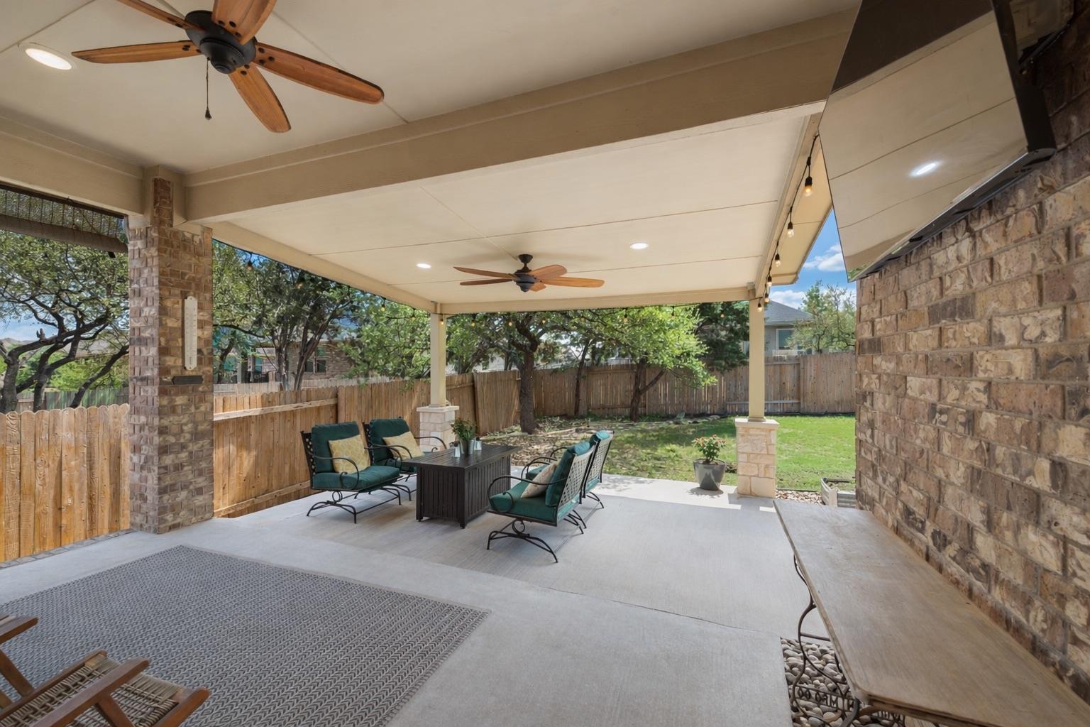 368 Founders Rdg, Dripping Springs, TX 78620