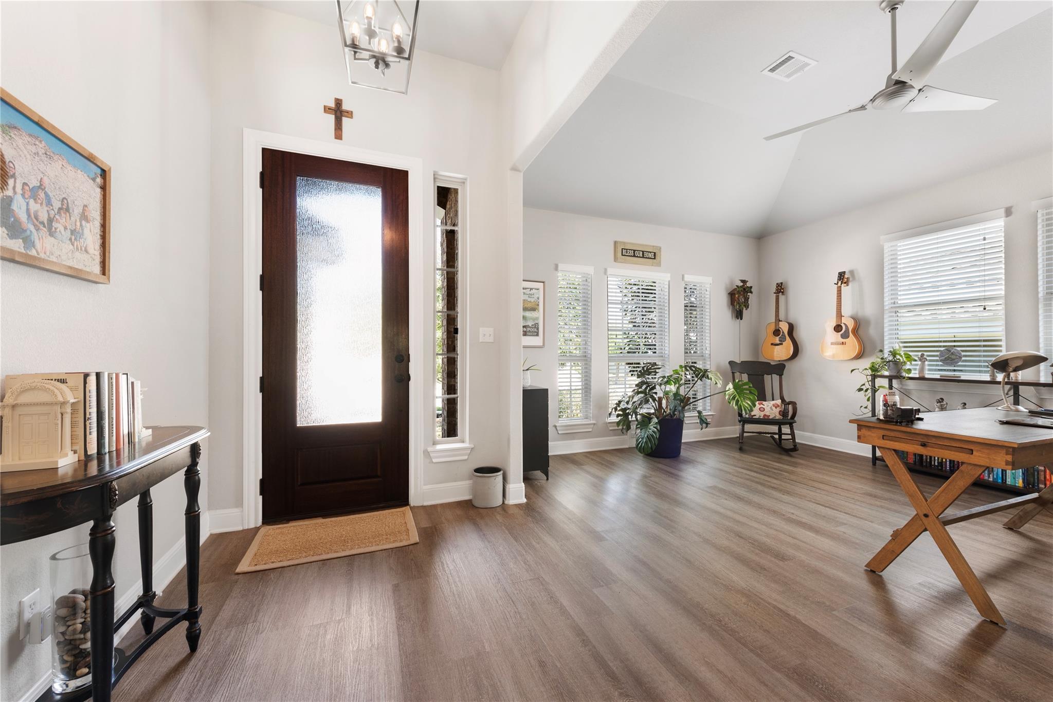 368 Founders Rdg, Dripping Springs, TX 78620