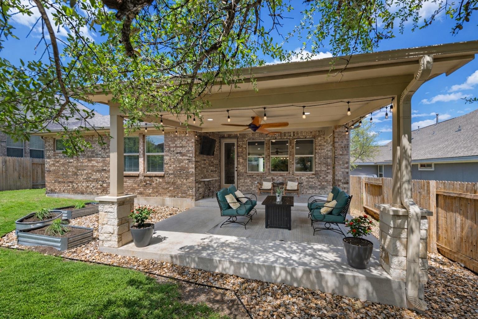 368 Founders Rdg, Dripping Springs, TX 78620