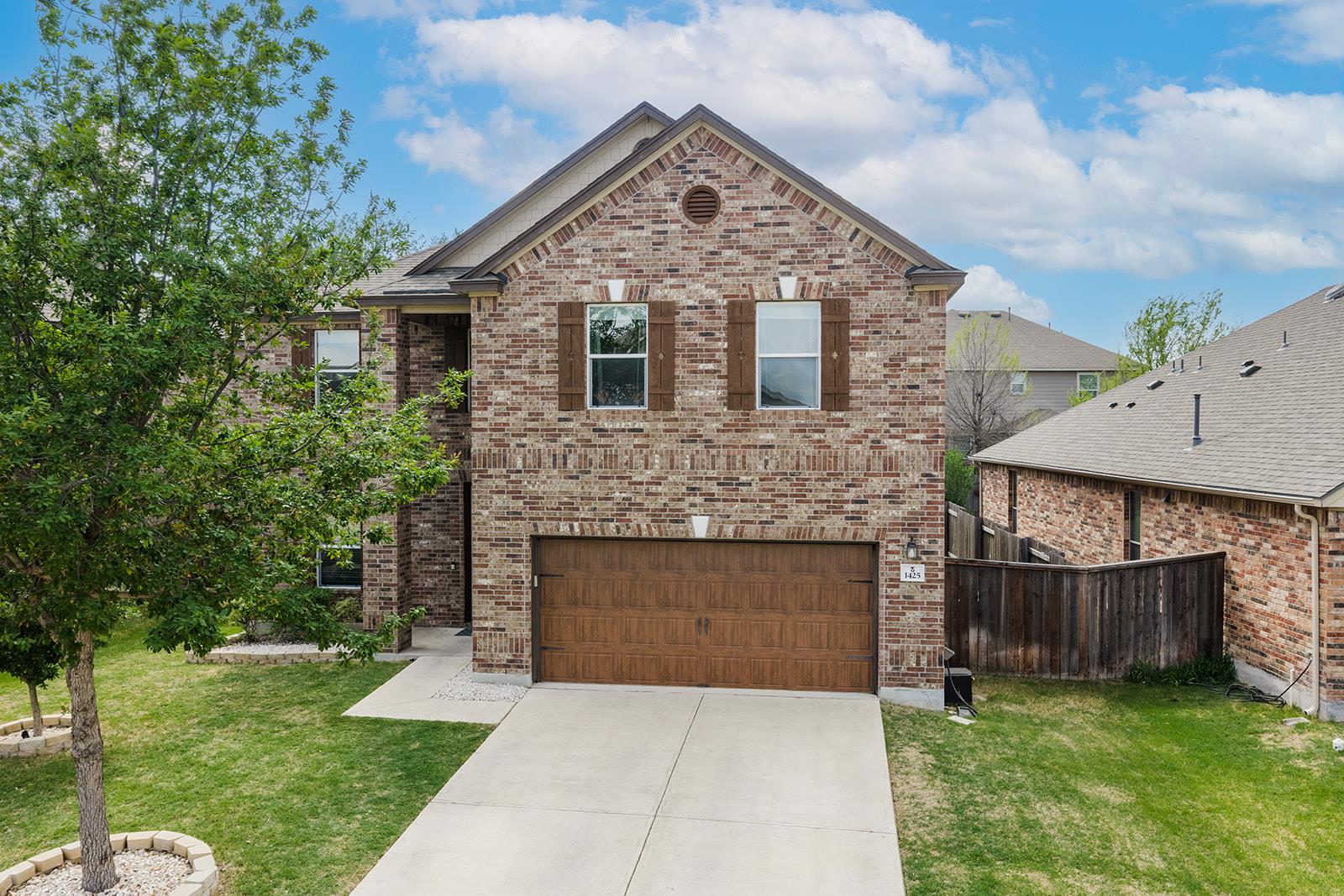 1425 Bovina Dr, Leander, TX 78641