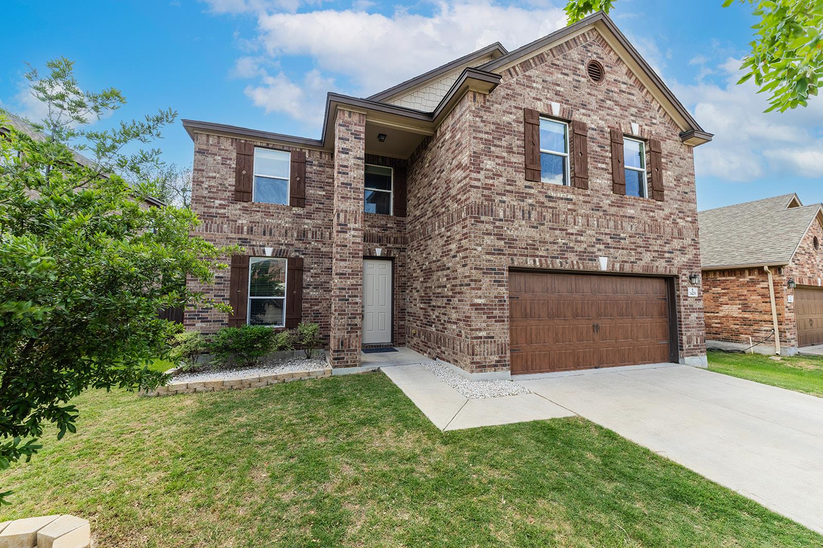 1425 Bovina Dr, Leander, TX 78641