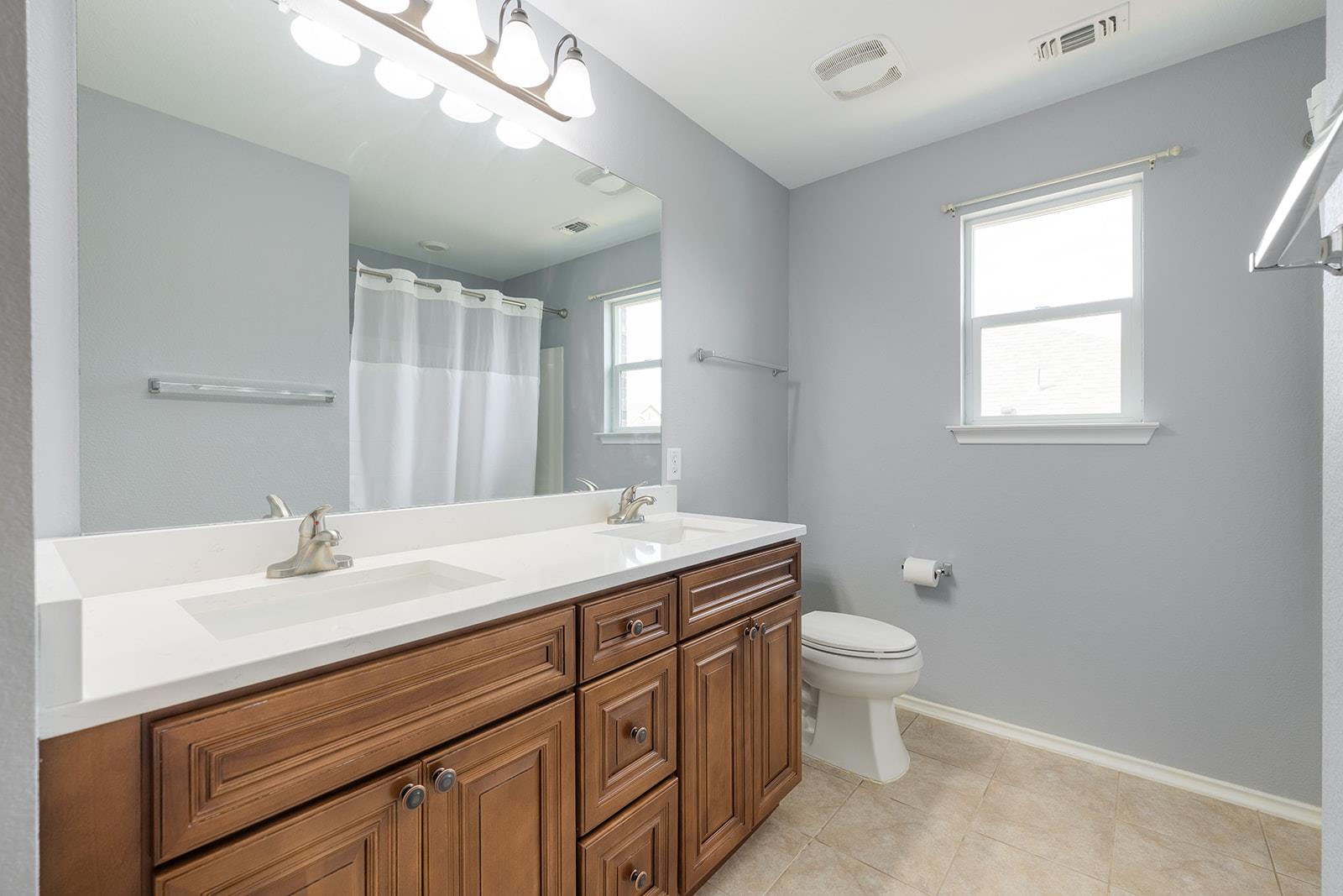 1425 Bovina Dr, Leander, TX 78641