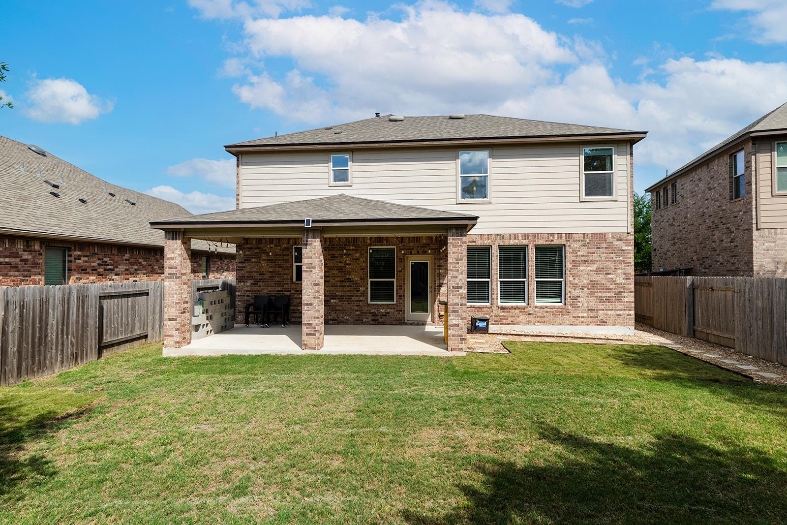 1425 Bovina Dr, Leander, TX 78641