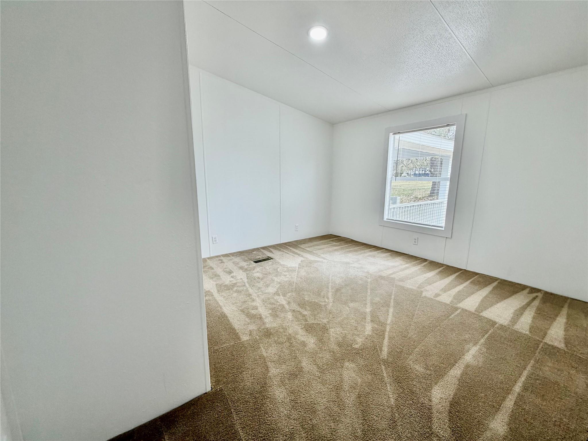 831 Rolling Block Dr, Liberty Hill, TX 78642