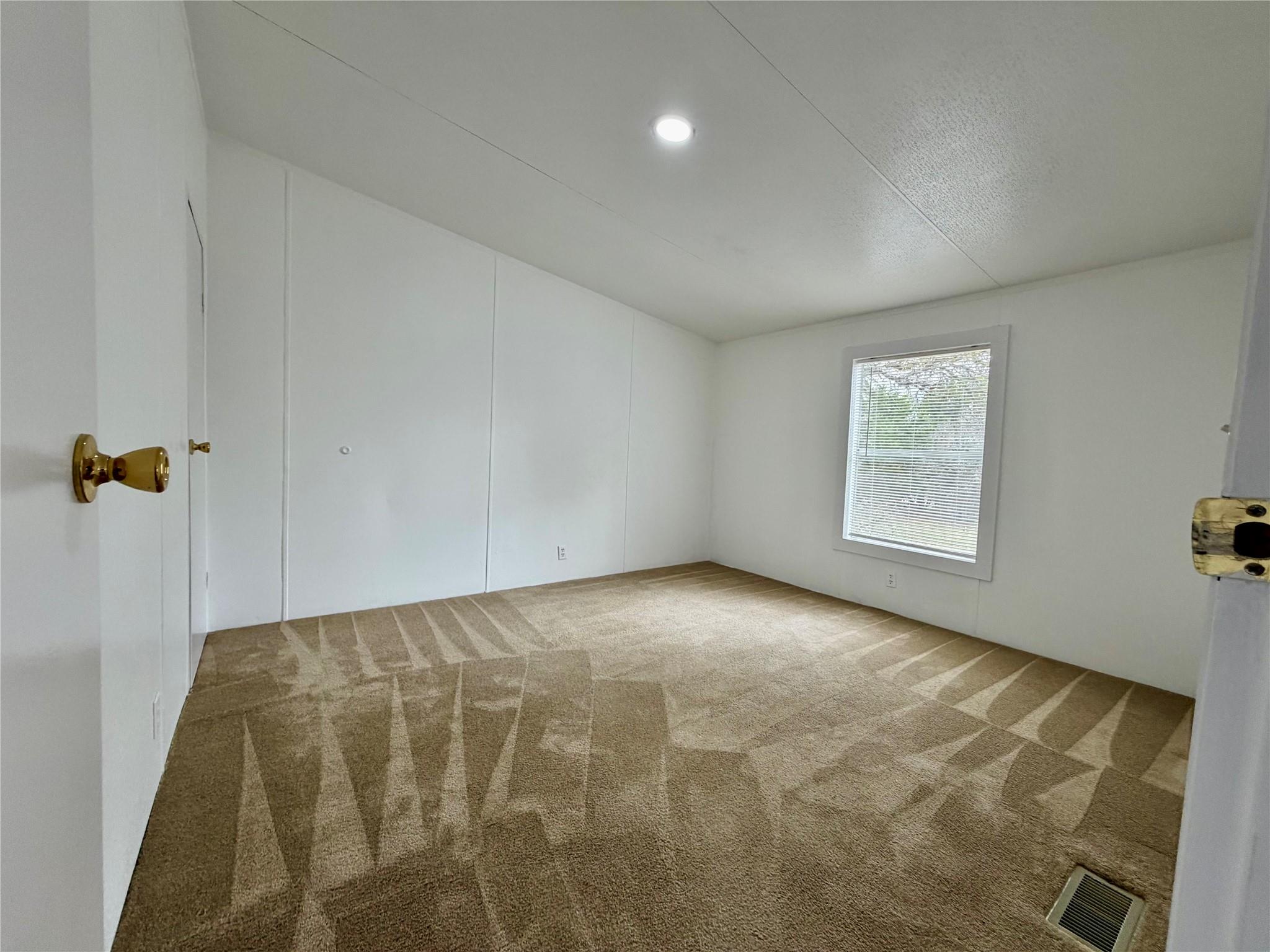 831 Rolling Block Dr, Liberty Hill, TX 78642